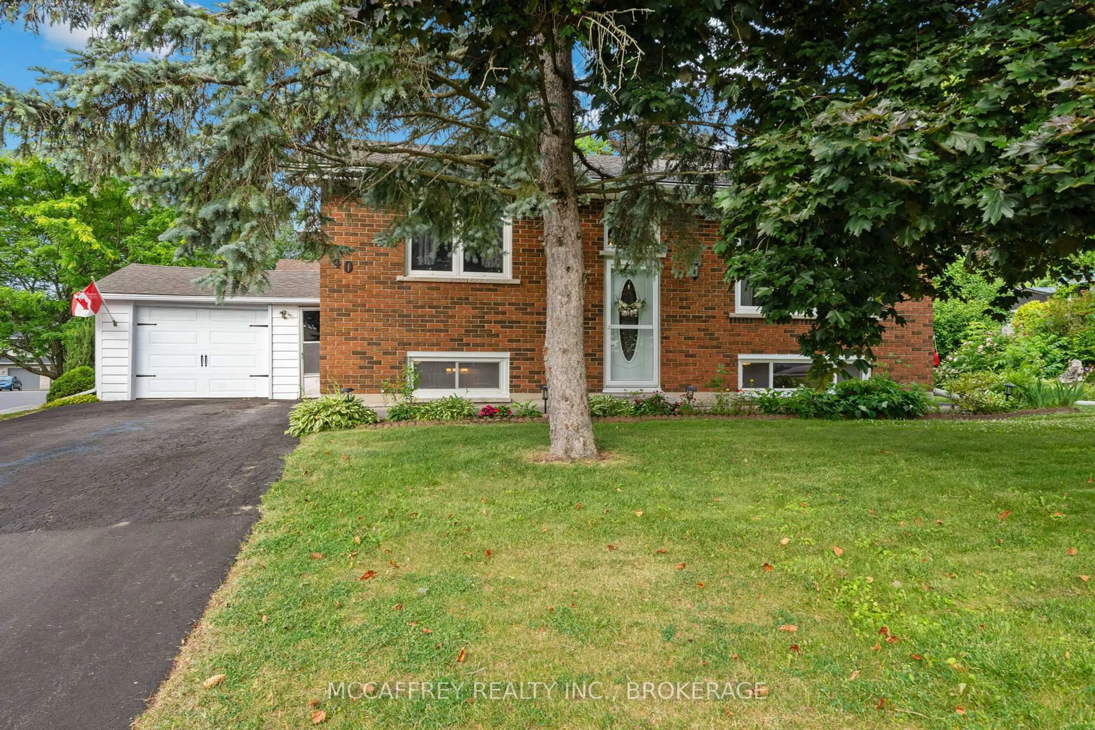Home with brick exterior material, street for 40 Richard St, Greater Napanee Ontario K7R 2S9