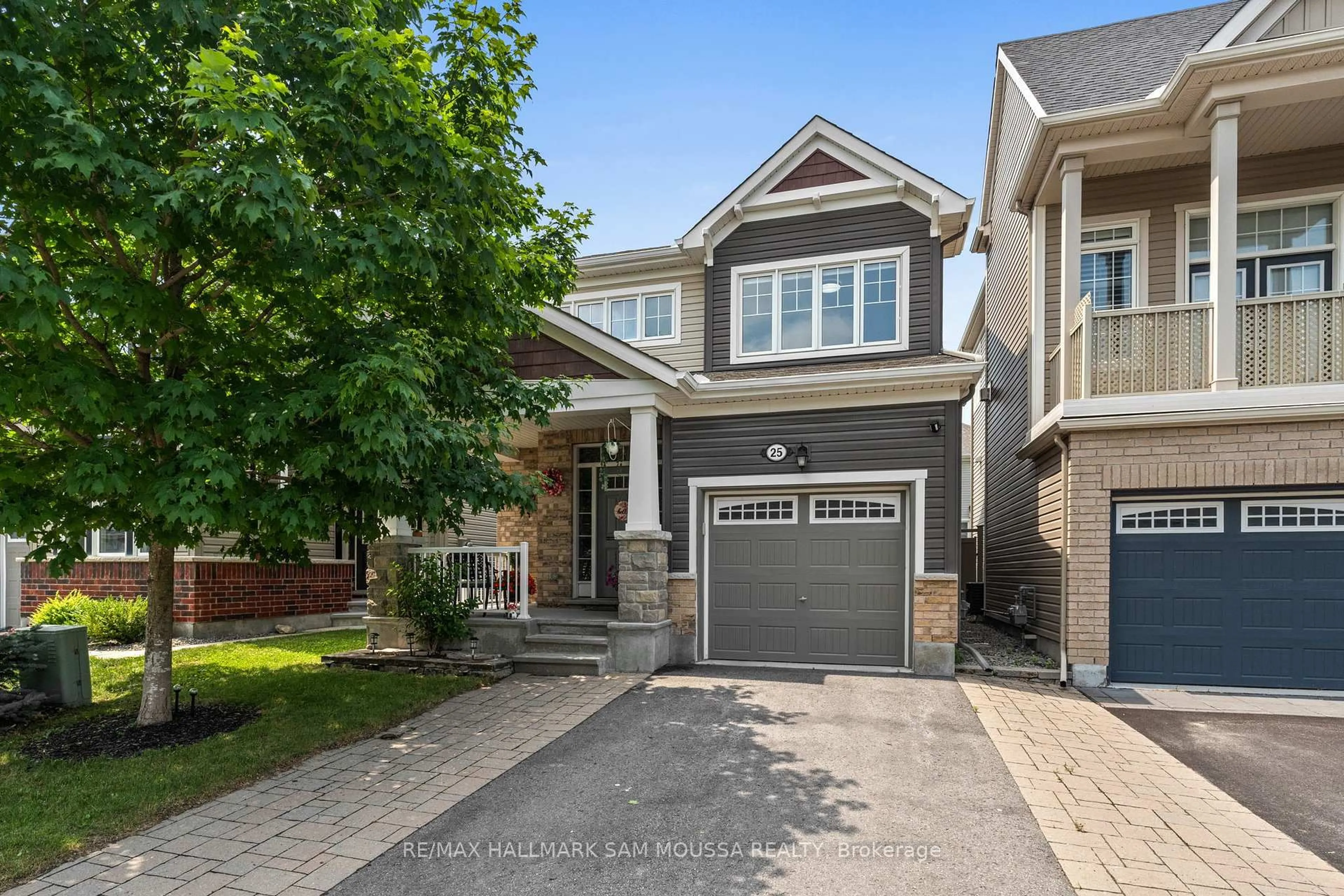 Home with brick exterior material, street for 25 Solaris Dr, Ottawa Ontario K2M 0L6