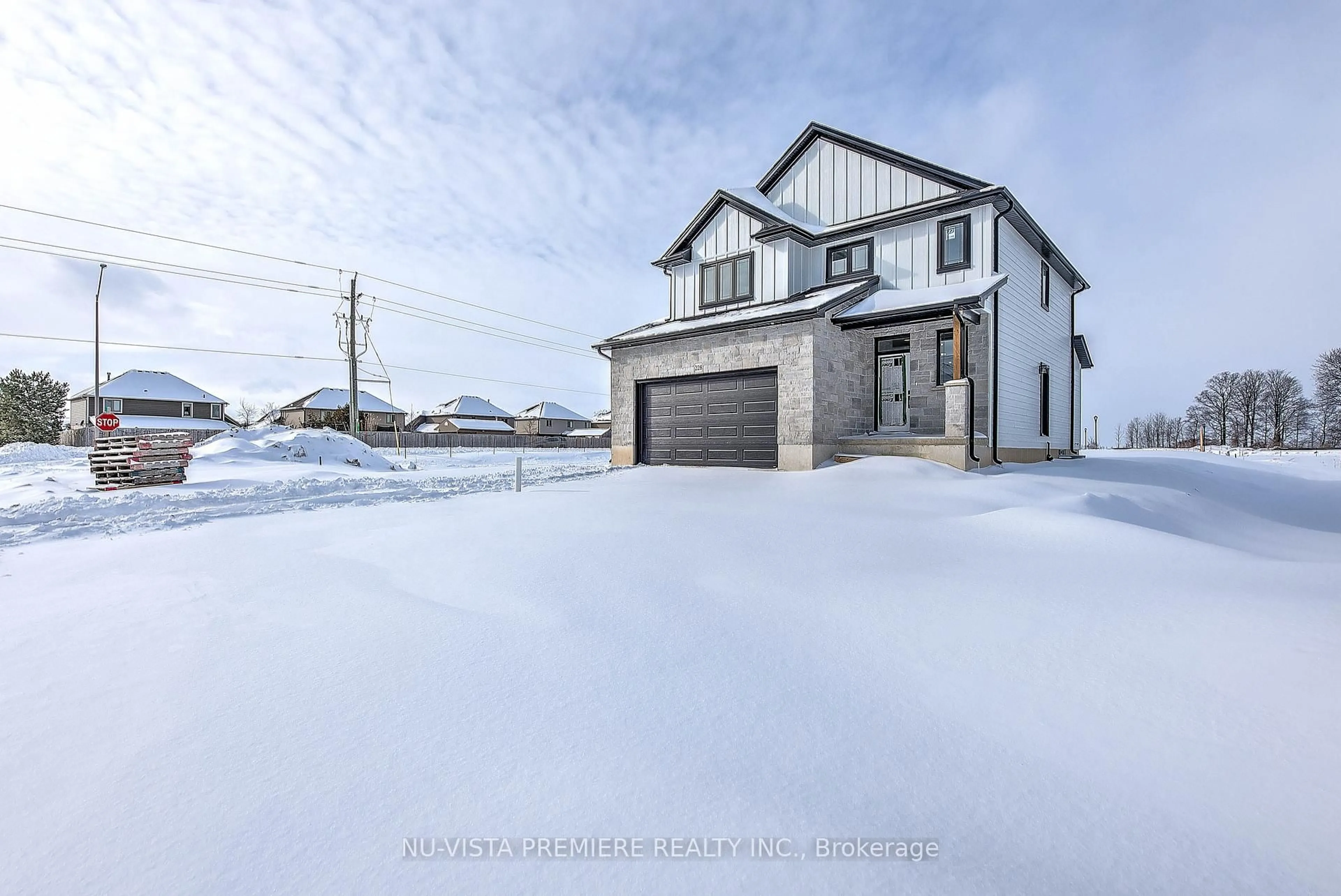 Unknown for 157 Holloway Tr, Middlesex Centre Ontario N0M 2A0