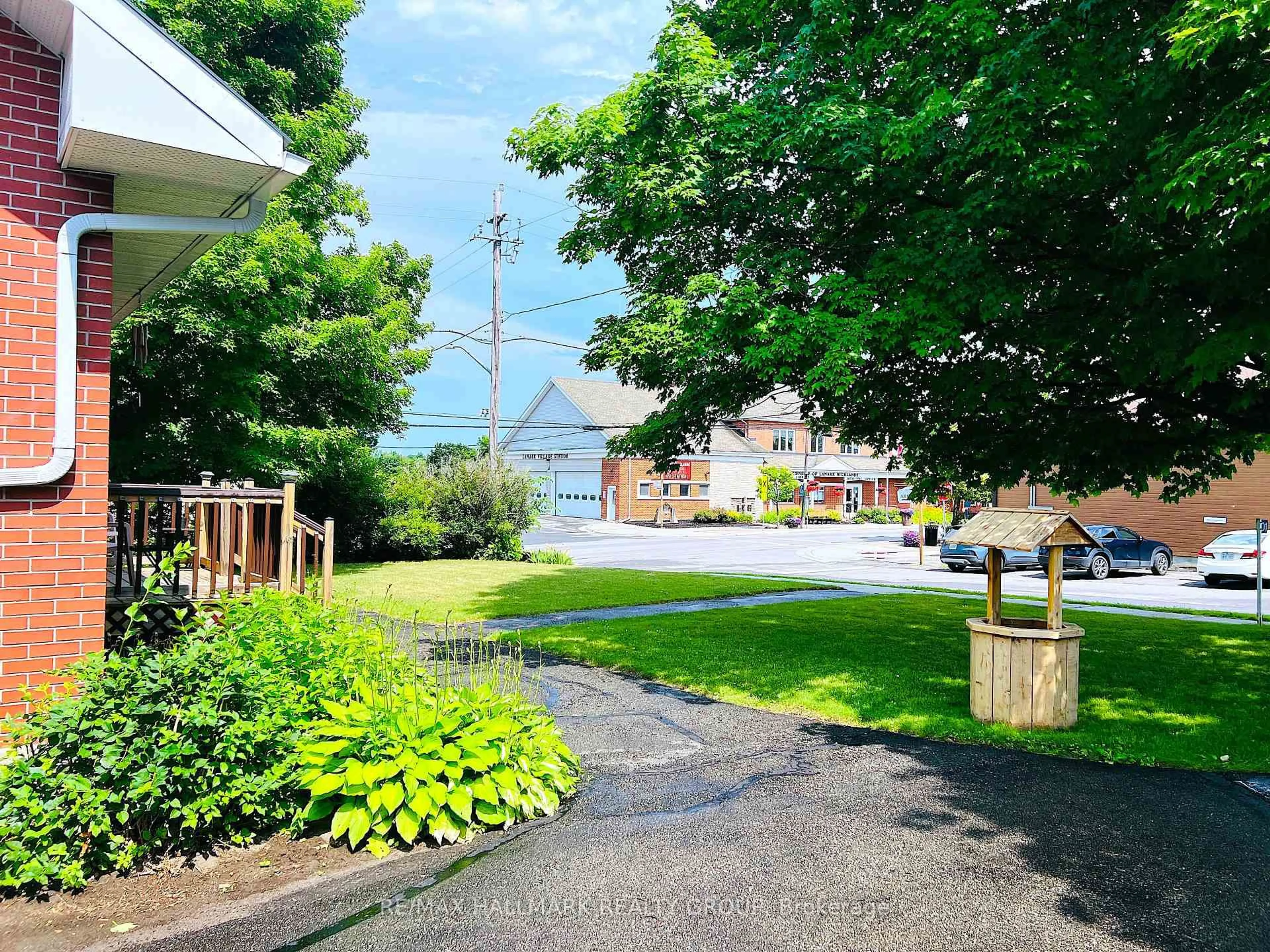 A pic from outside/outdoor area/front of a property/back of a property/a pic from drone, water/lake/river/ocean view for 101 Clarence St, Lanark Ontario K0G 1K0