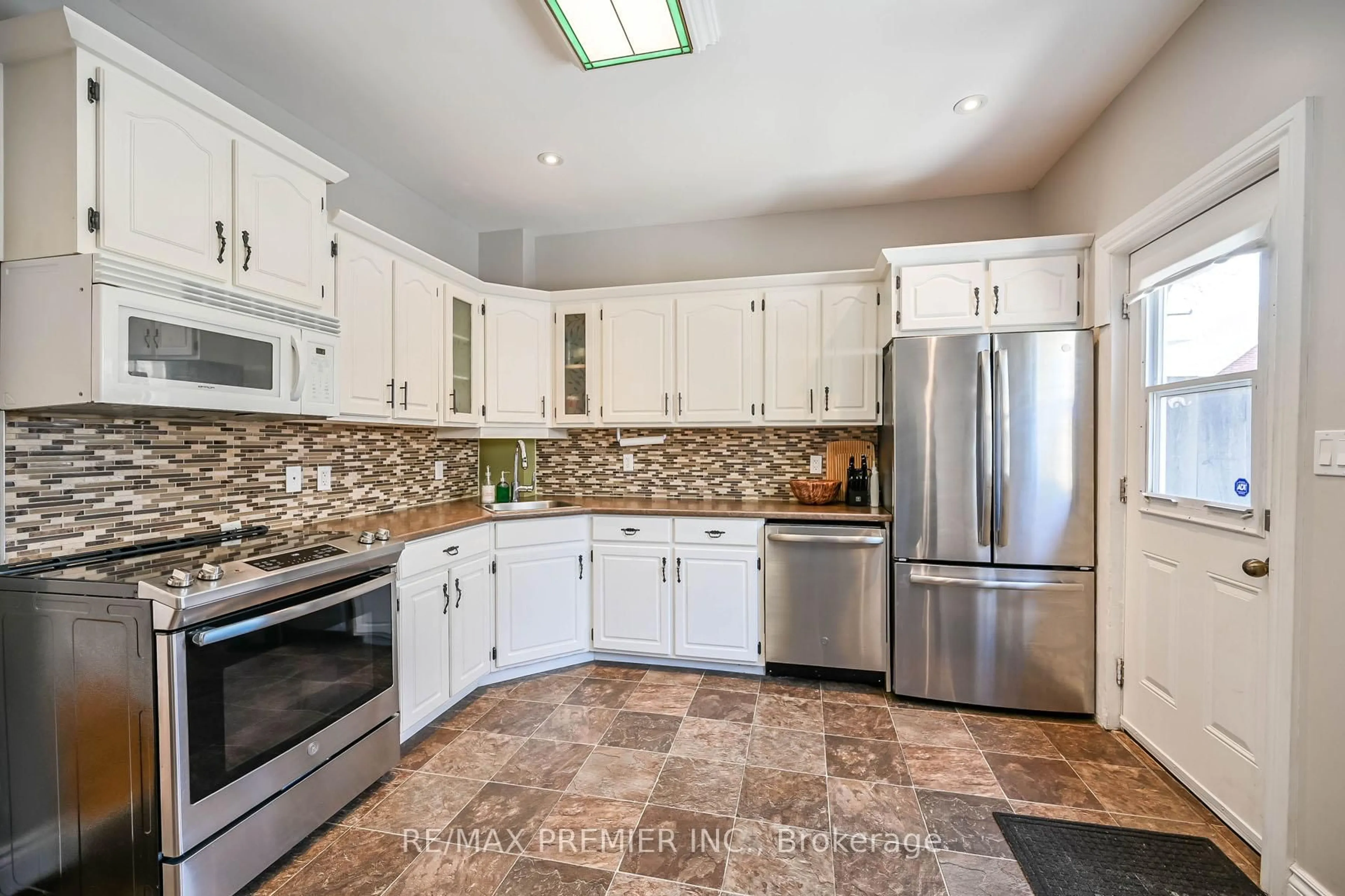 Unknown for 53 Douglas Ave, Hamilton Ontario L8L 5R2