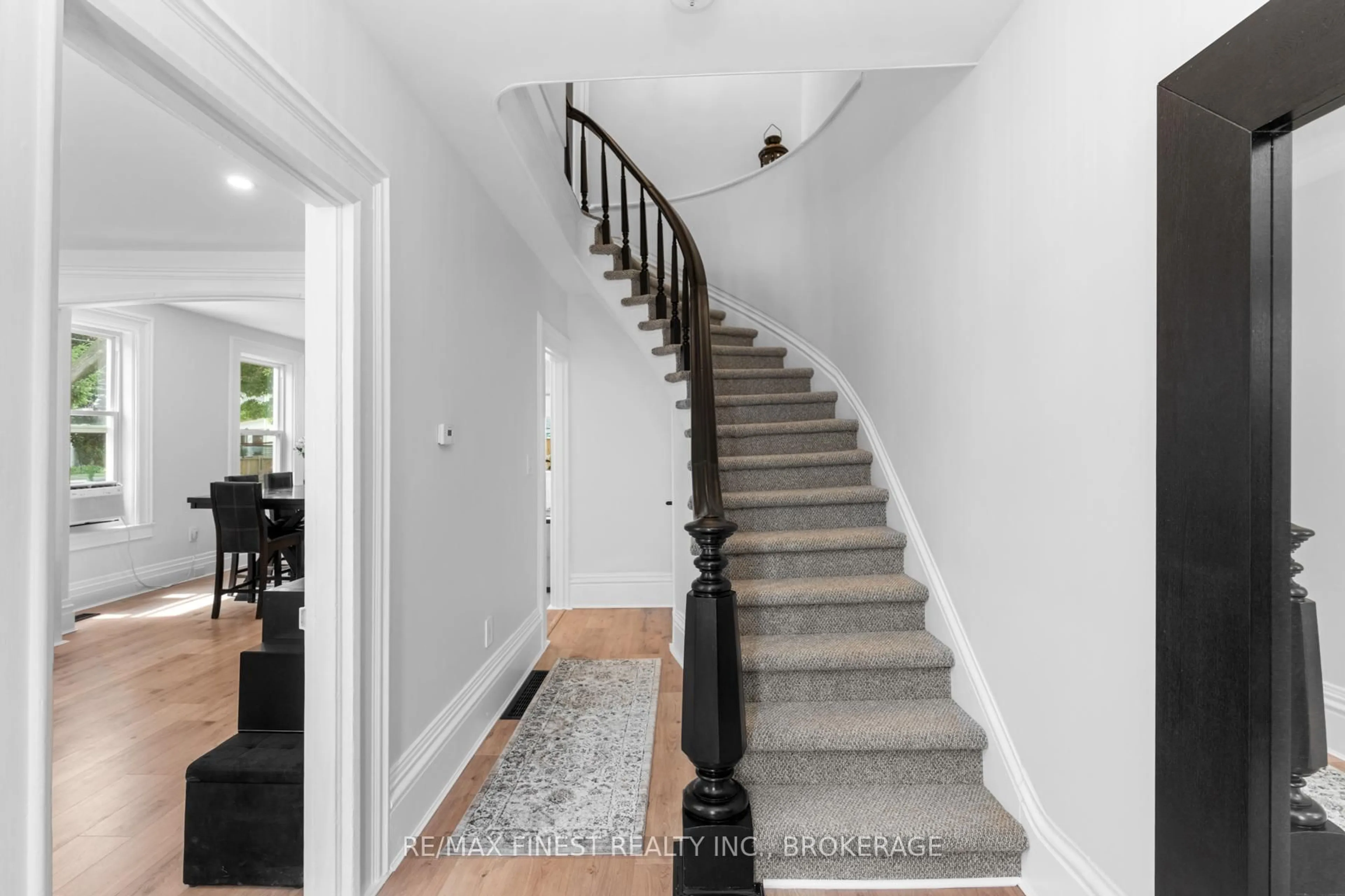 Stairs for 55 Bridge St, Greater Napanee Ontario K7R 2C4