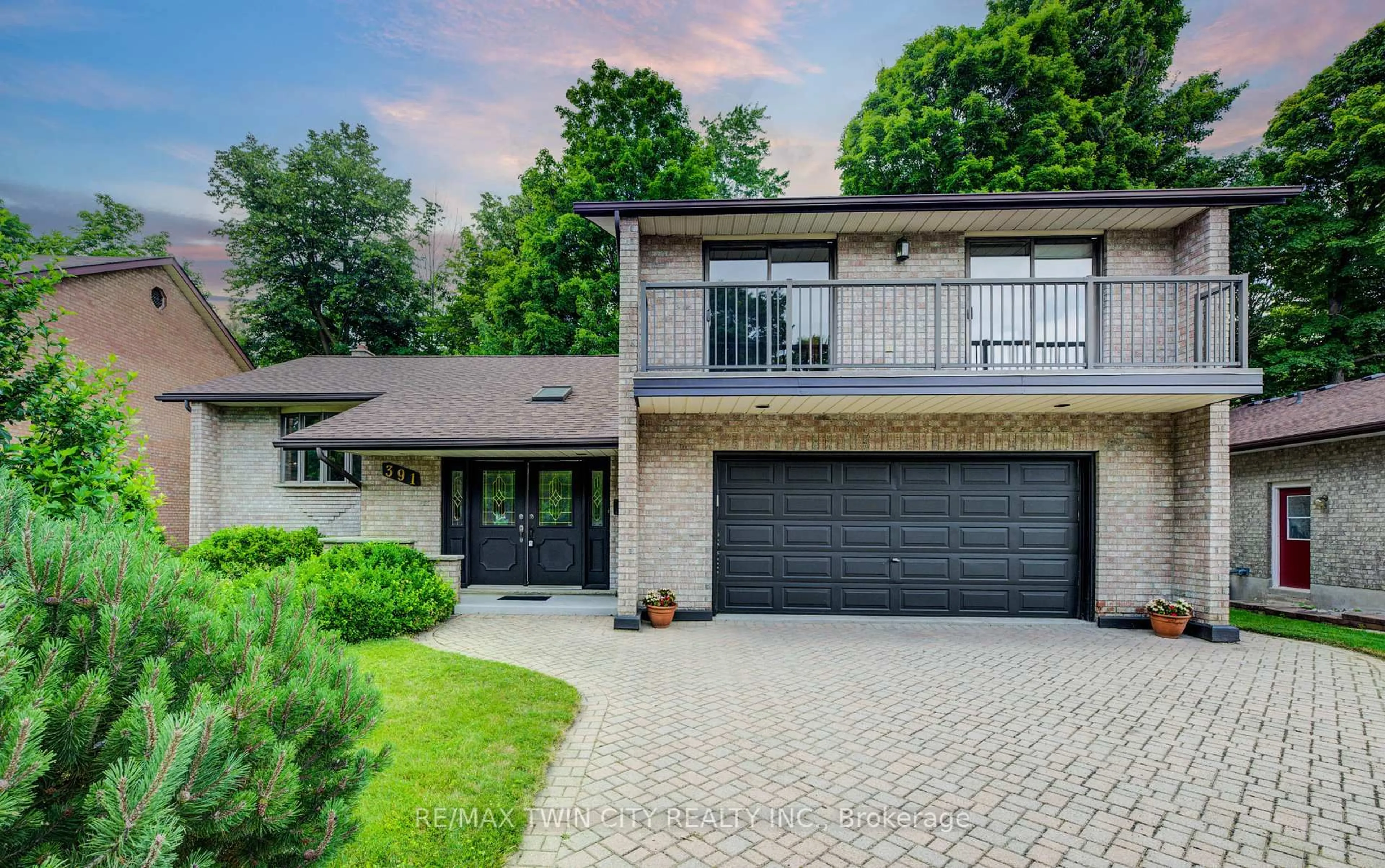 Home with brick exterior material, street for 391 Northlake Dr, Waterloo Ontario N2V 1W8