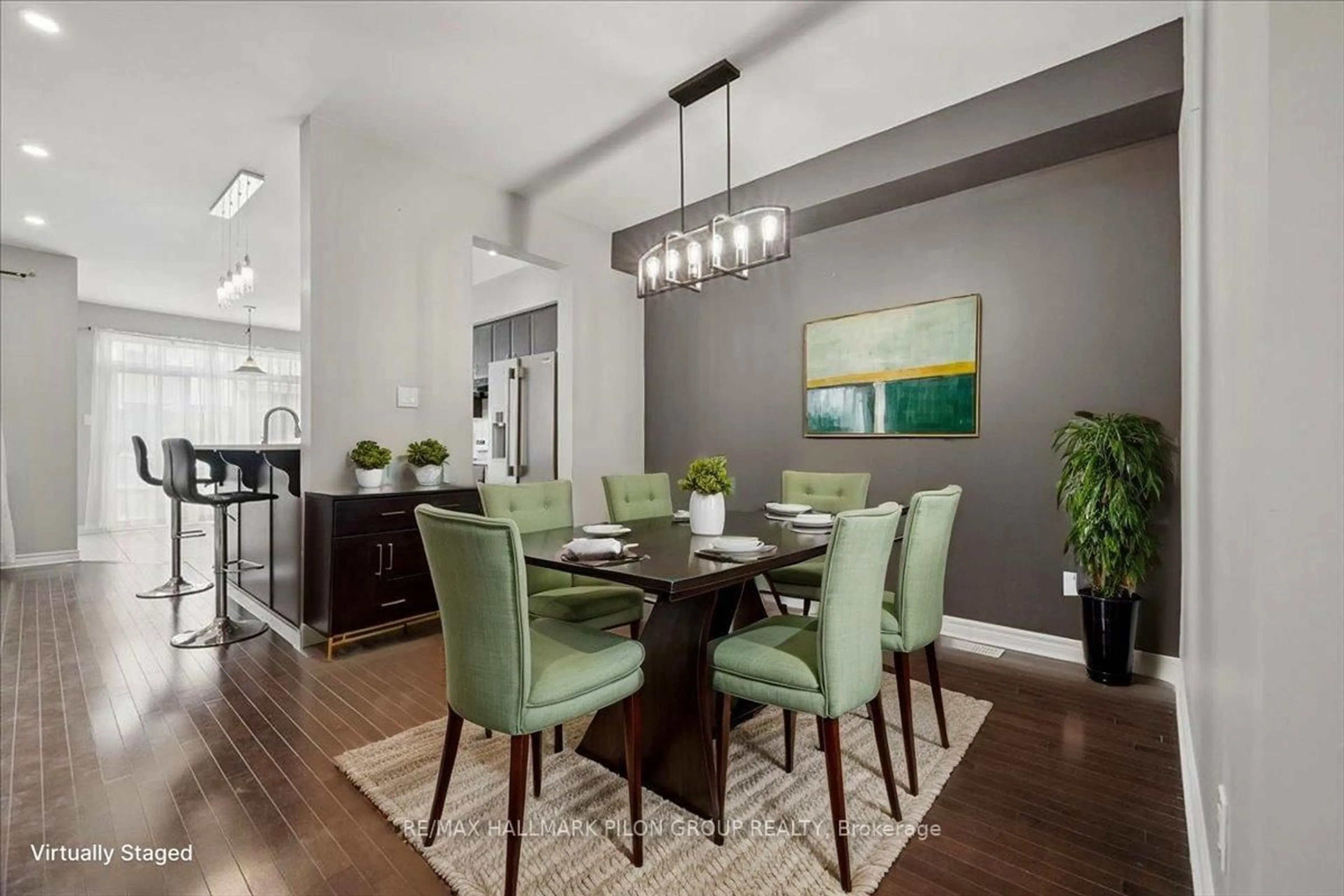 Dining room, unknown for 107 Watchhorn Grve, Ottawa Ontario K1V 2N3