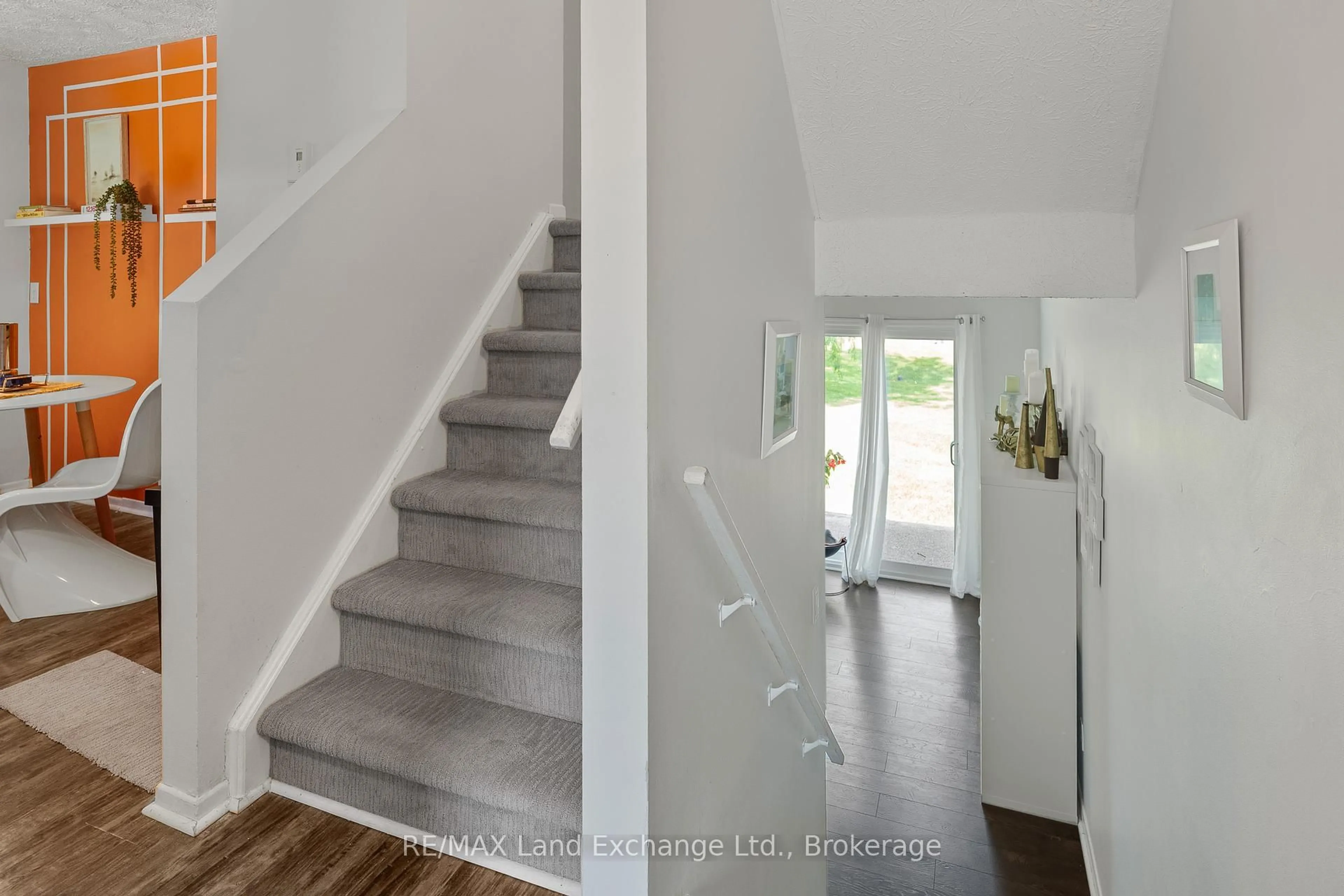 Unknown for 866 Walsh St, Kincardine Ontario N2Z 1N7