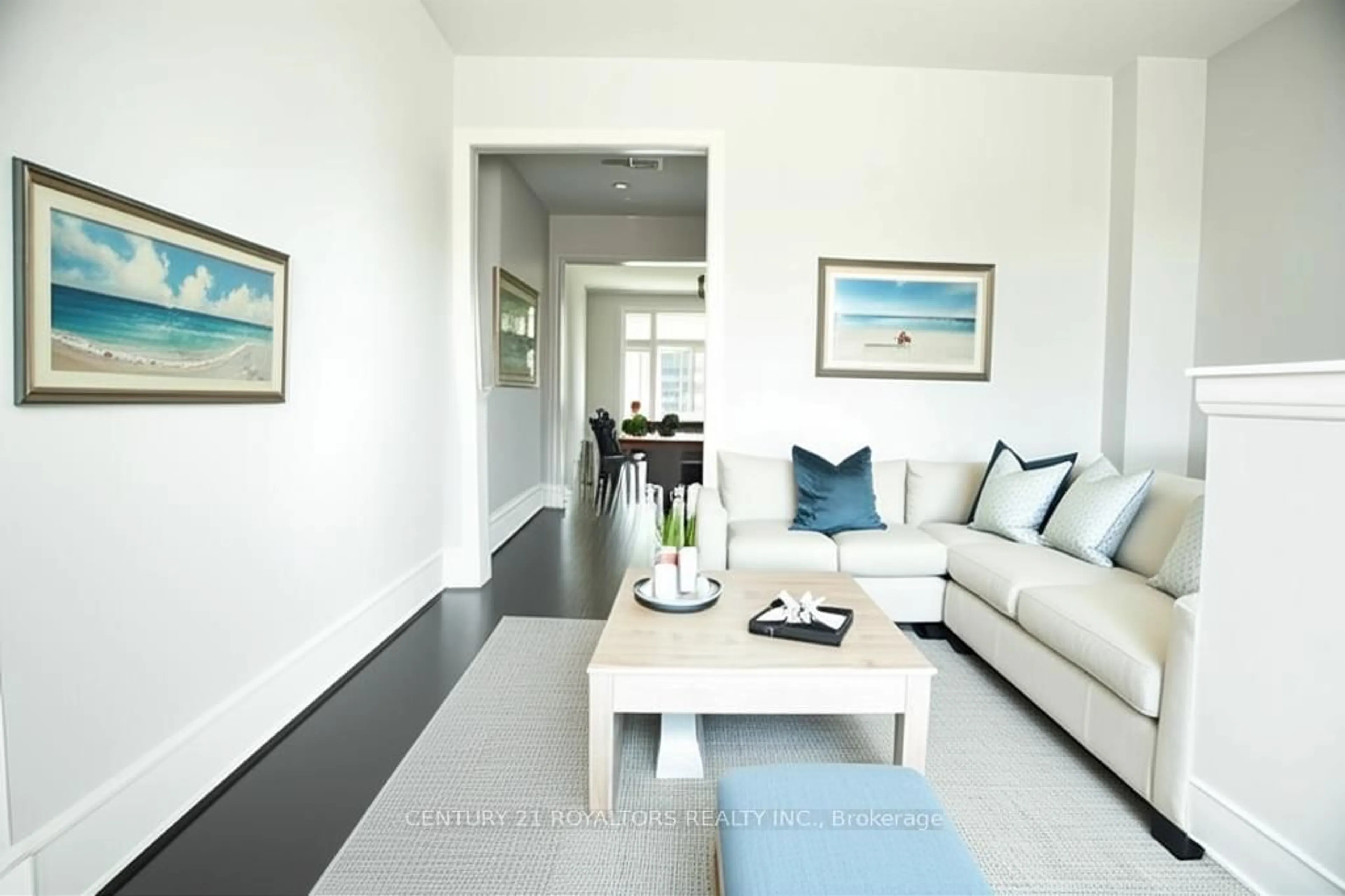 Living room with furniture, unknown for 1450 Upper Thames Dr, Woodstock Ontario N4T 0P9