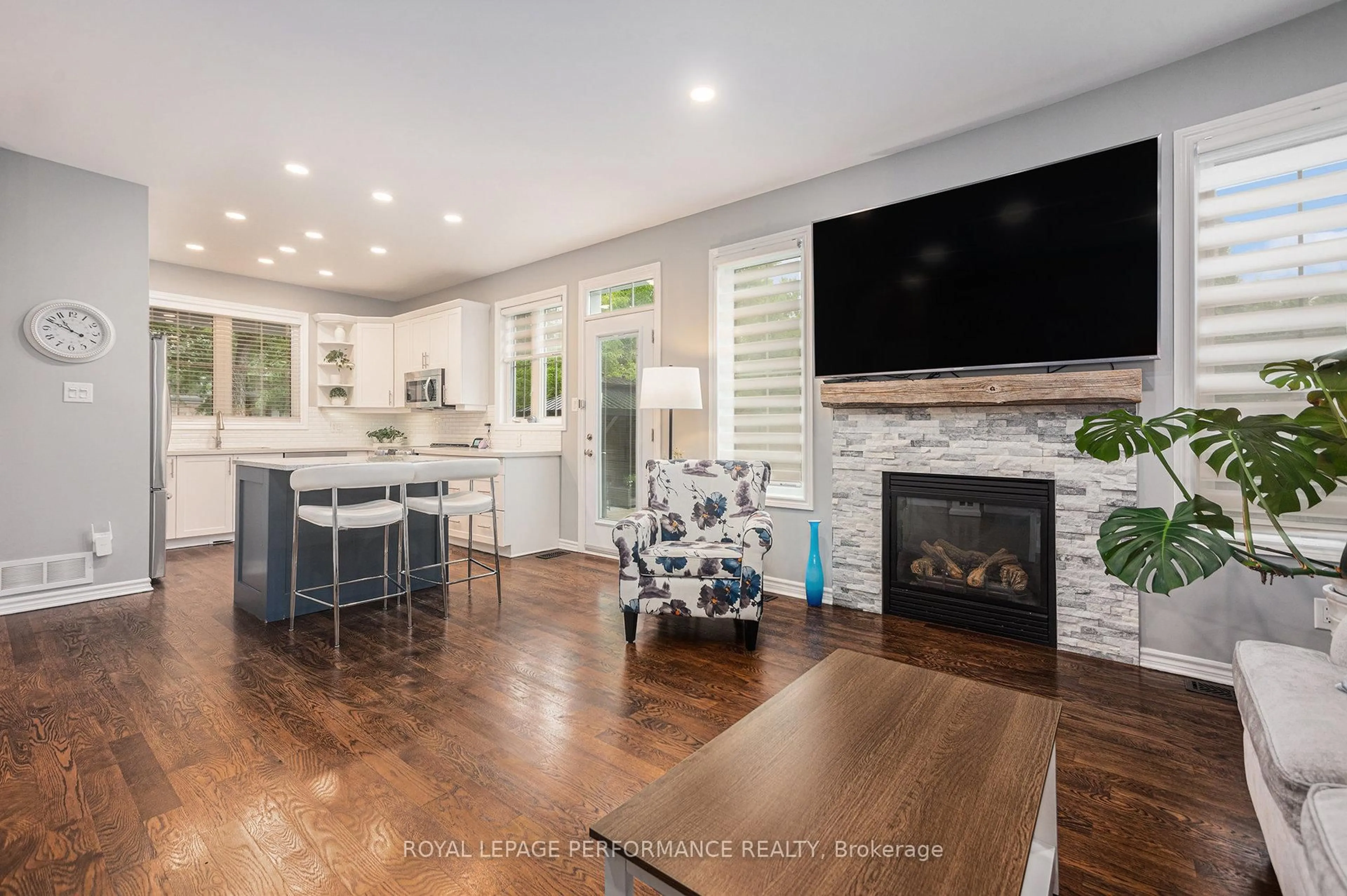 Open concept kitchen, wood/laminate floor for 2600 Fallingwater Circ, Ottawa Ontario K2J 0R6