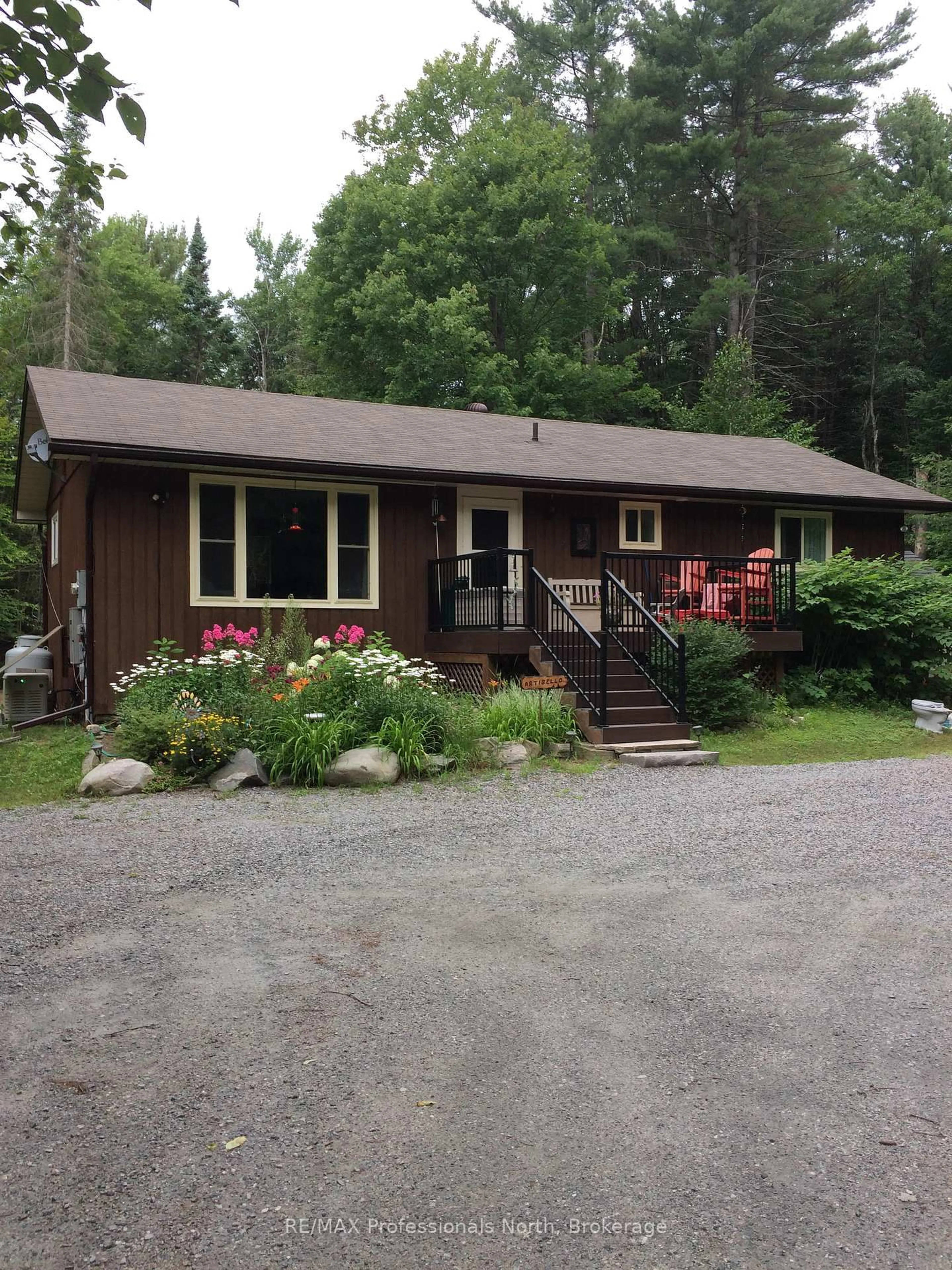 Unknown for 224 Stephenson 4 Rd, Huntsville Ontario P0B 1M0
