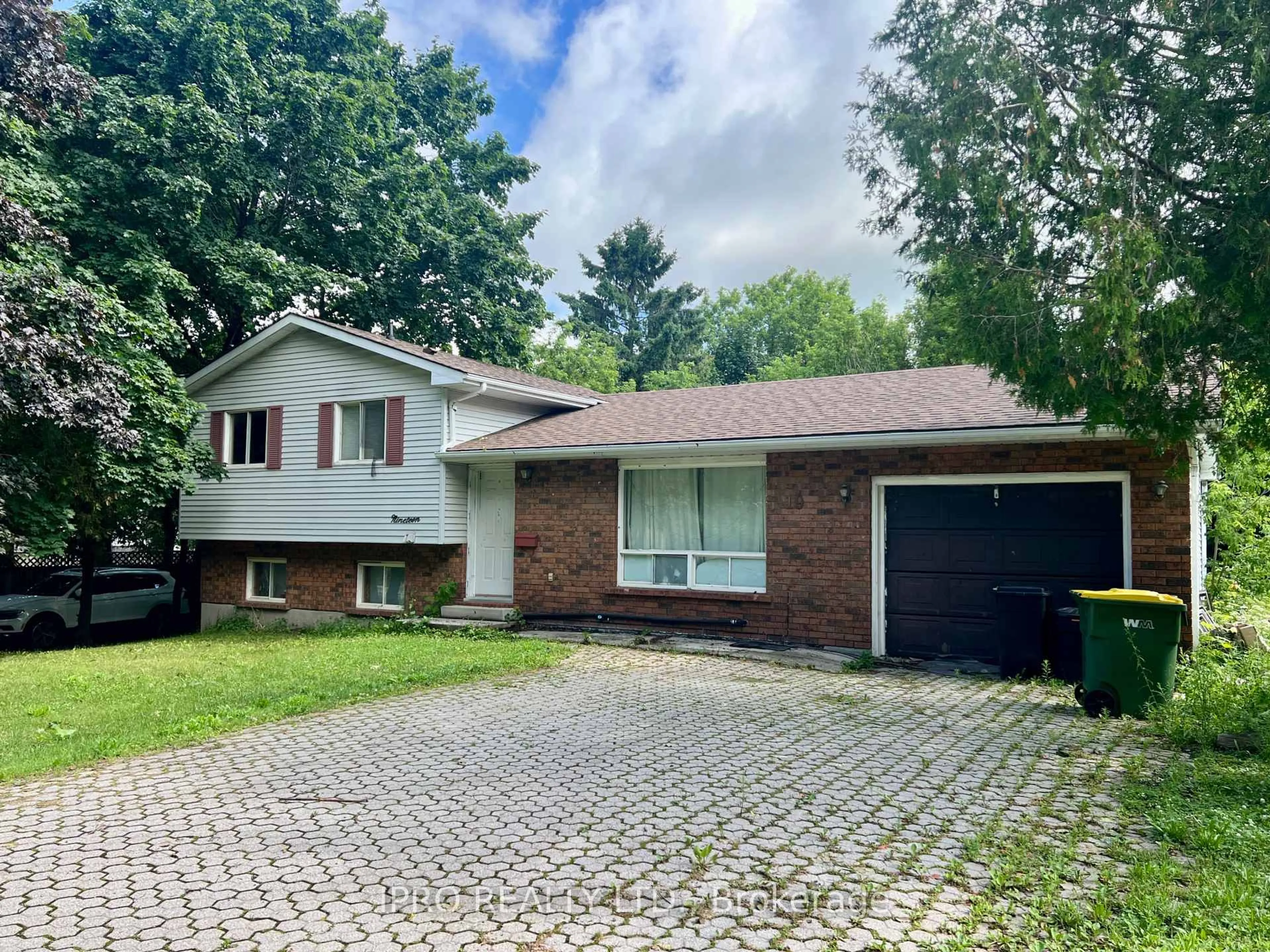 Home with brick exterior material, street for 19 Centre St, Grey Highlands Ontario N0C 1L0