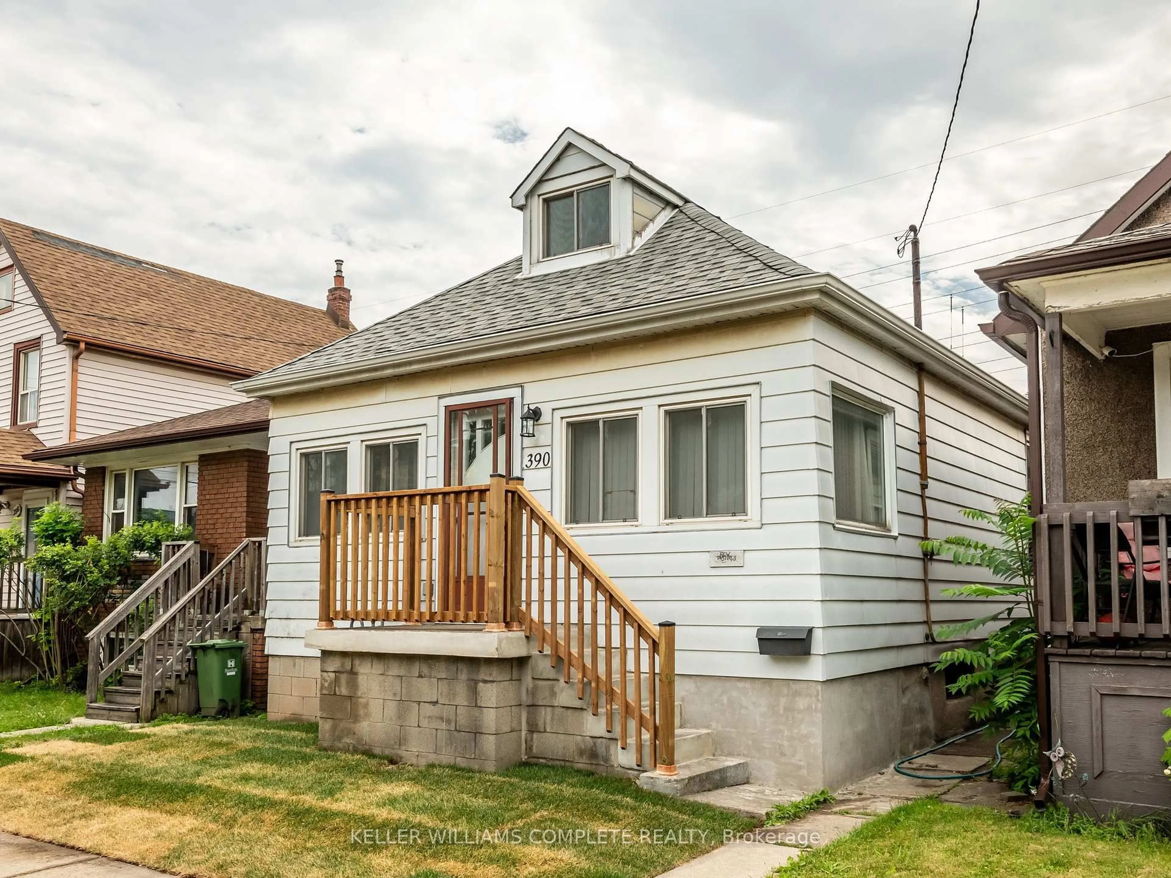 Unknown for 390 Paling Ave, Hamilton Ontario L8H 5K2