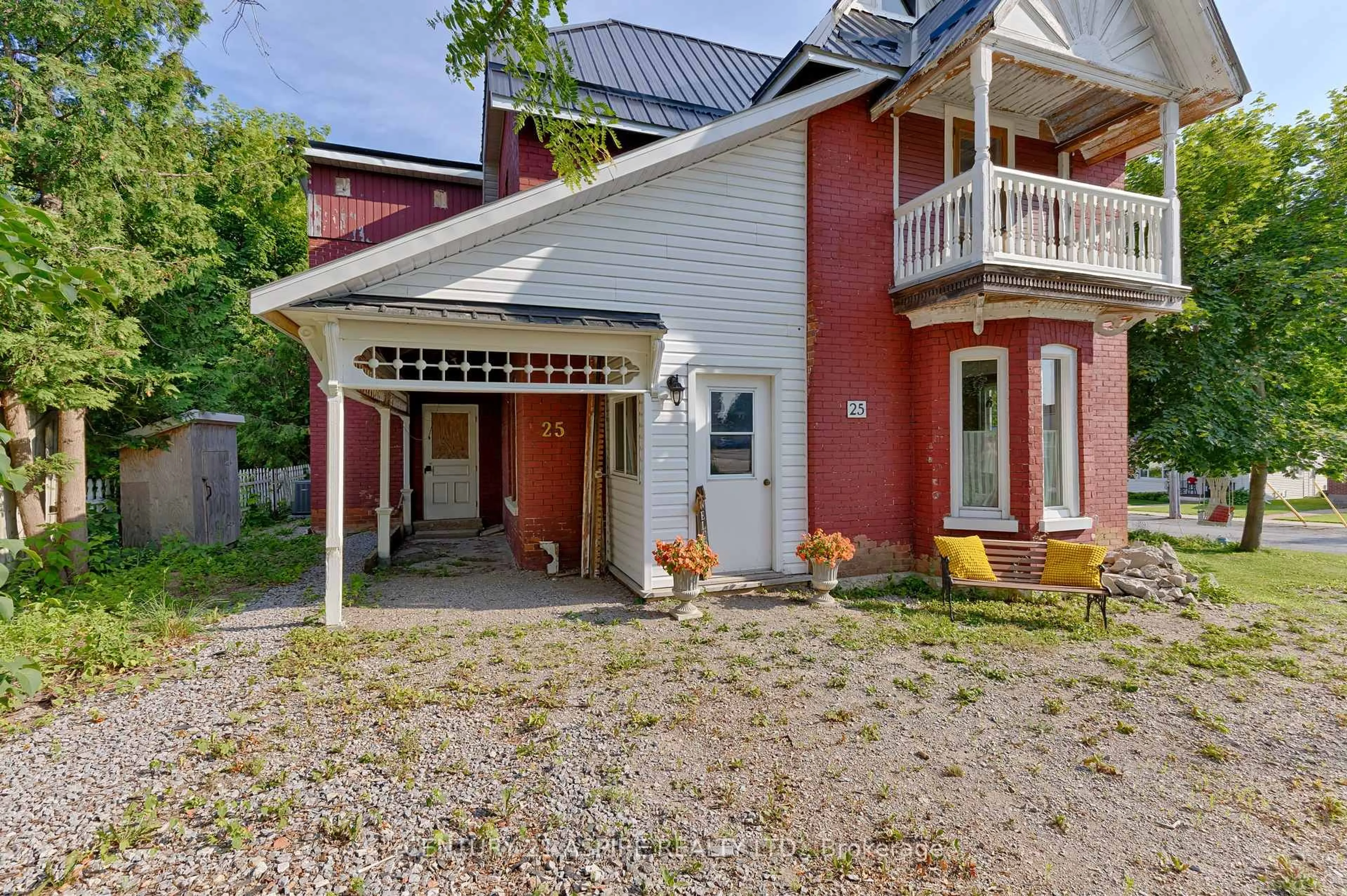 Home with brick exterior material, street for 25 Main St, Cobden Ontario K0J 1K0