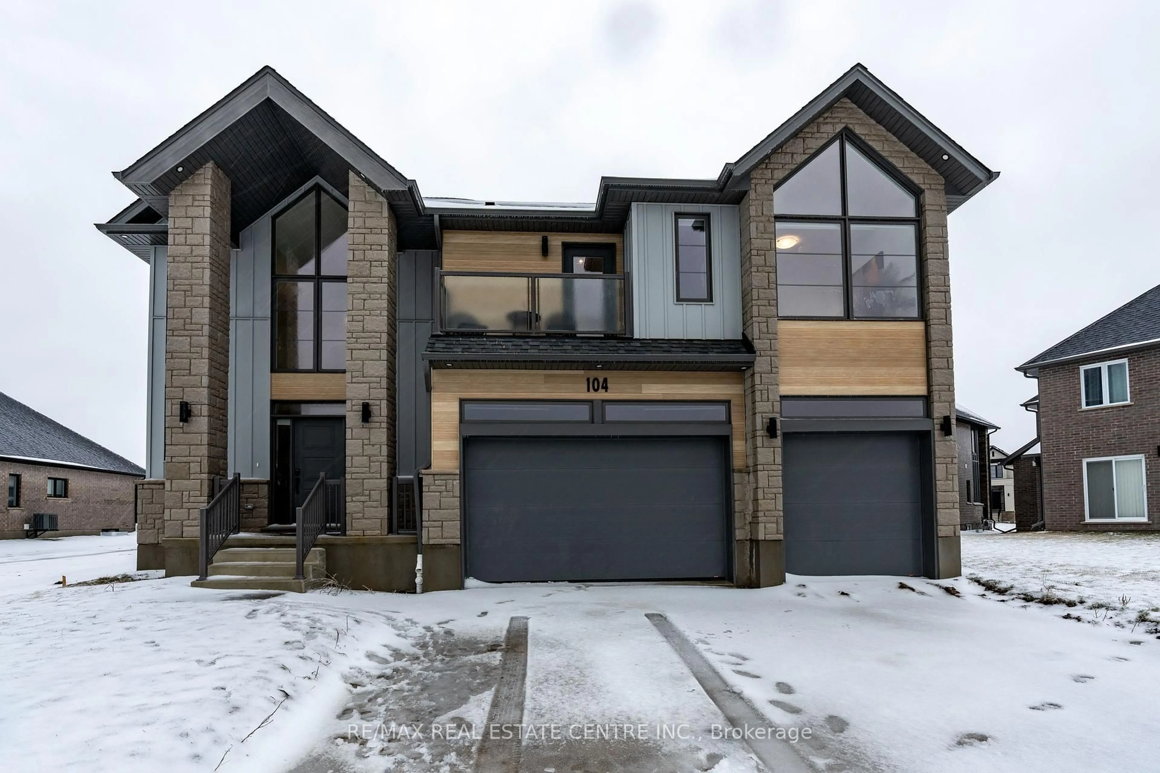 Unknown for 104 Dempsey Dr, Stratford Ontario N5A 6S2