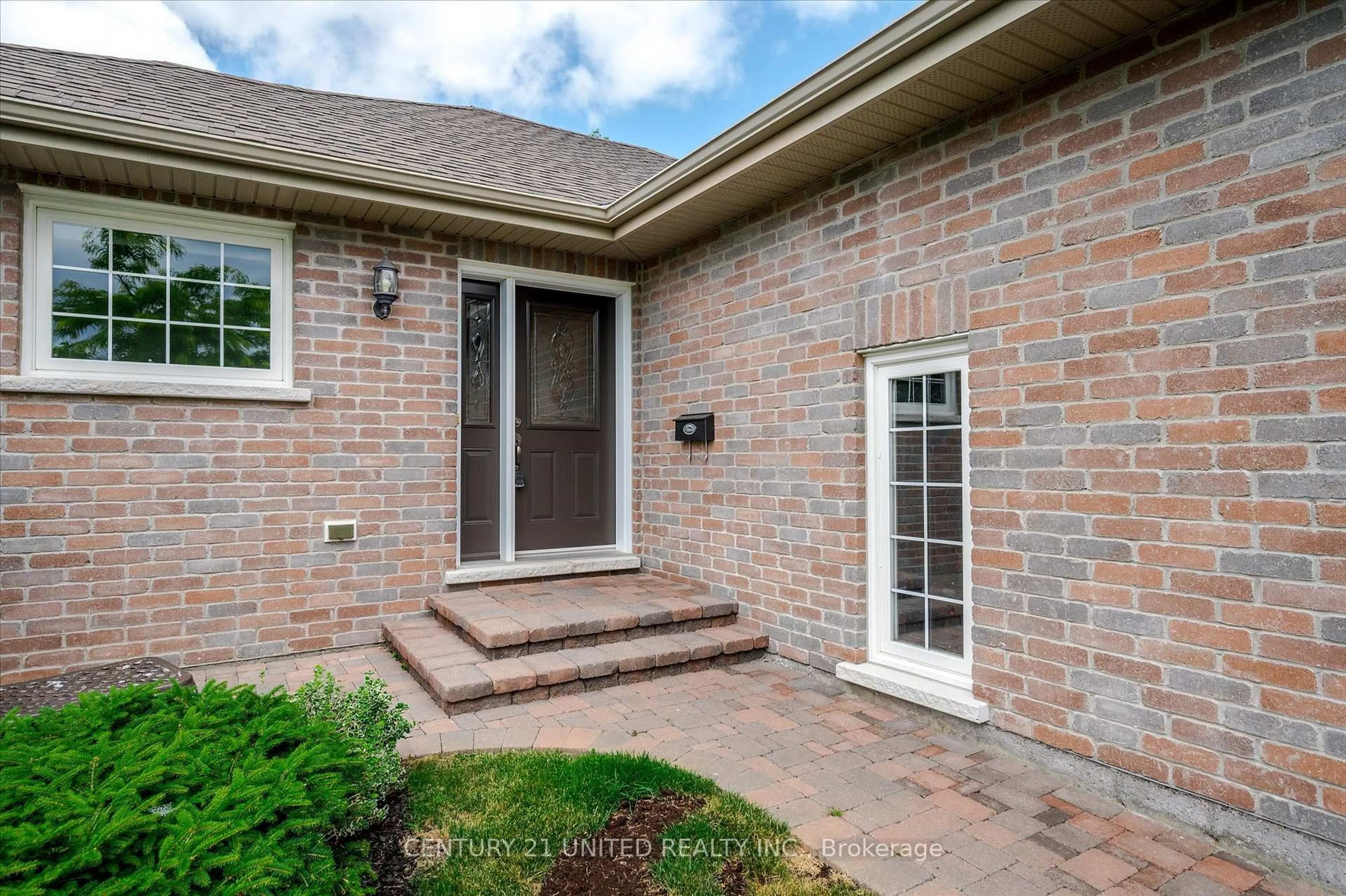 Home with brick exterior material, street for 301 Carnegie Ave #194, Peterborough North Ontario K9L 0G1