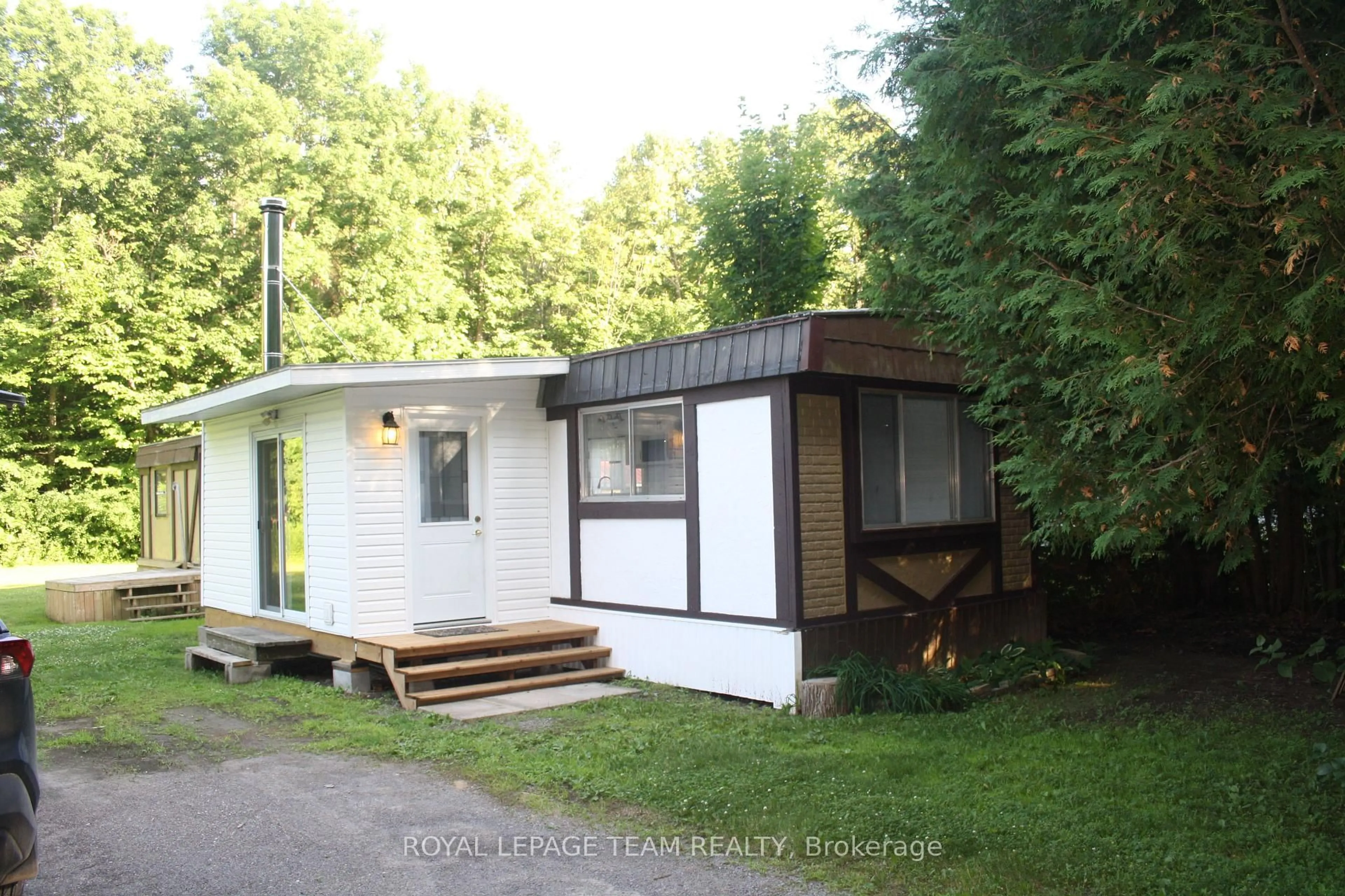 Unknown for 27 Jennifer Lane, Renfrew Ontario K7V 3Z9
