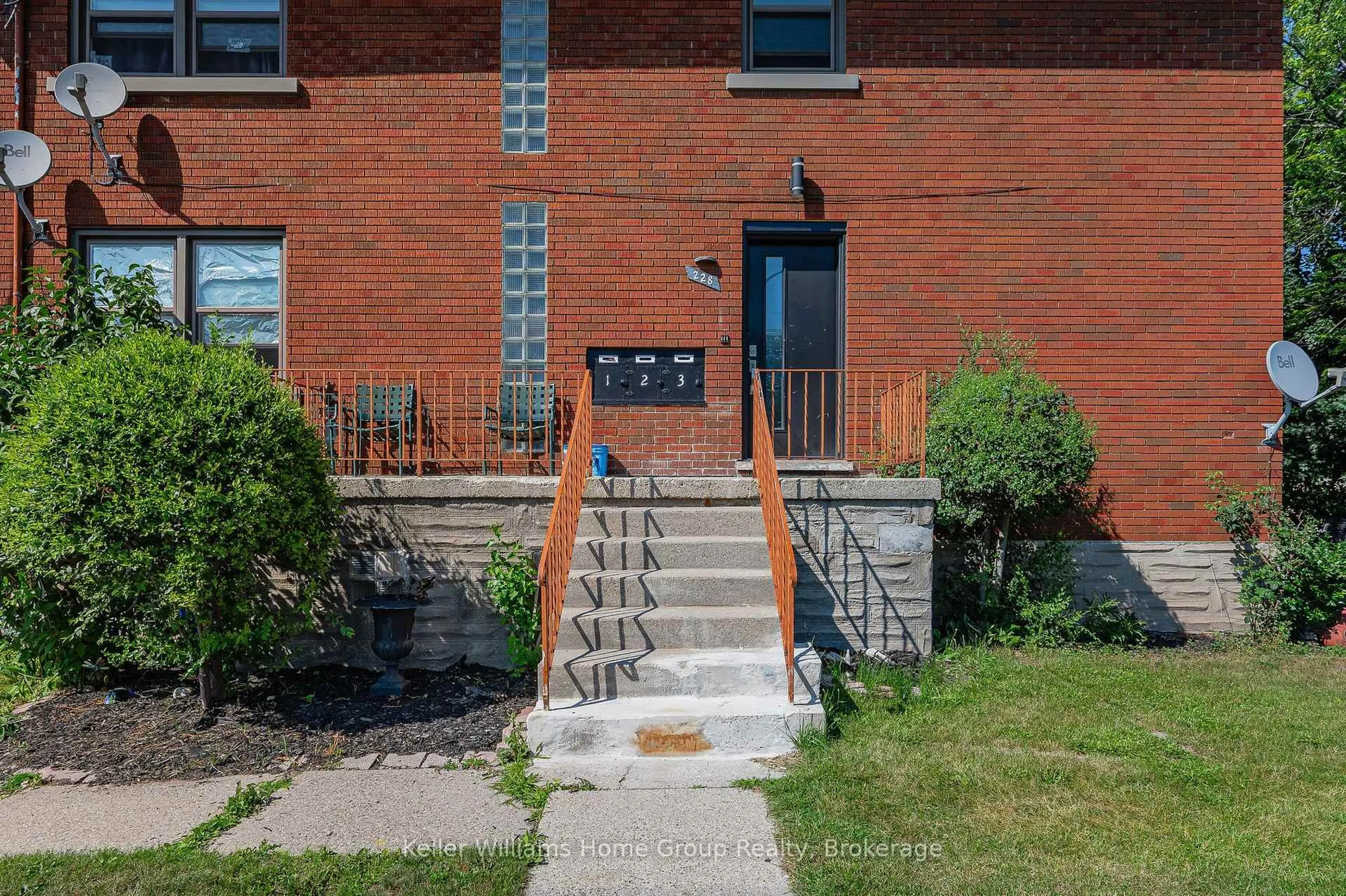 Home with brick exterior material, street for 228 Connaught St, Kitchener Ontario N2C 1B3