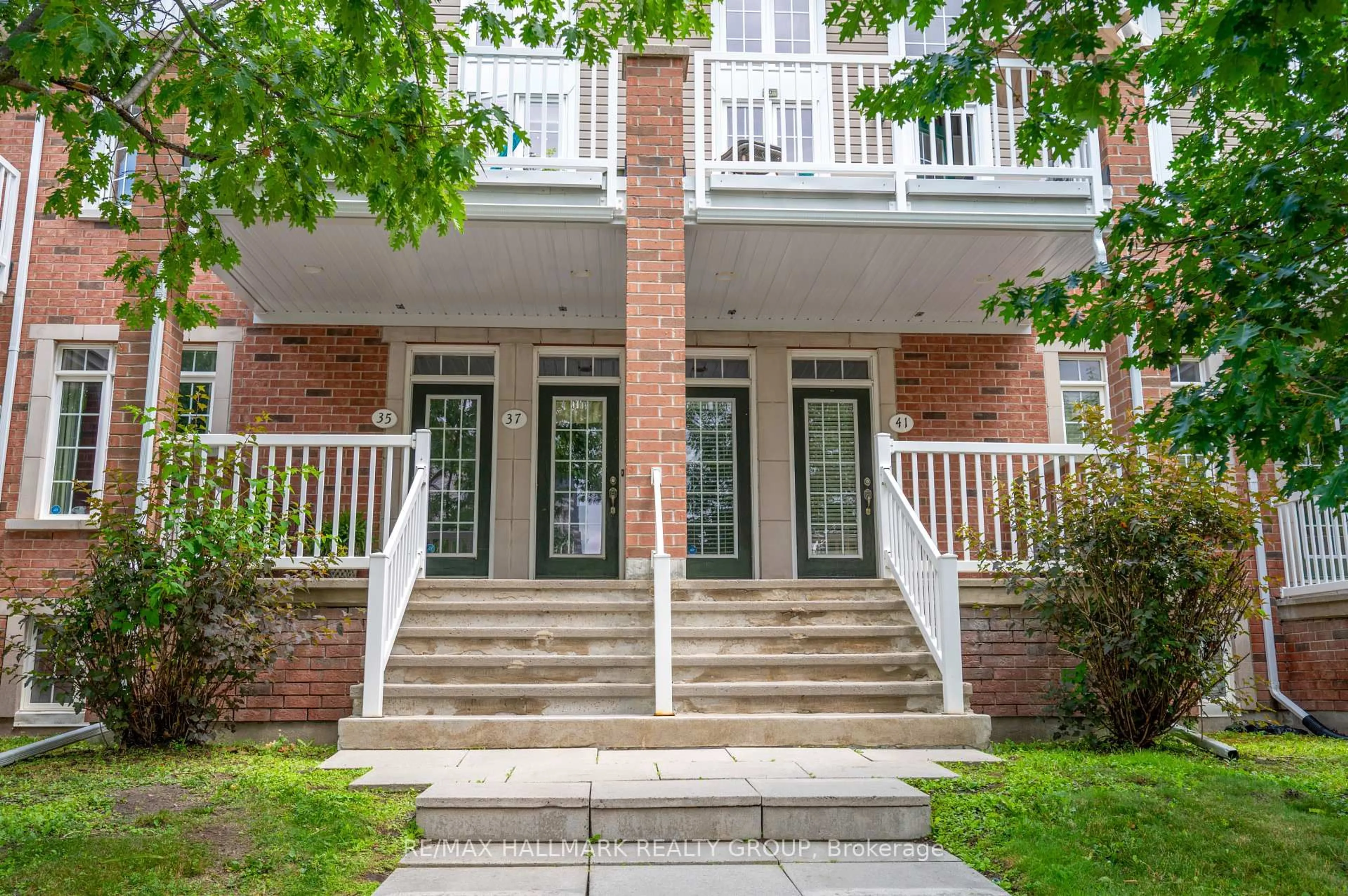 Unknown for 39 Hawkstone Gate #39, Ottawa Ontario K2K 0A3