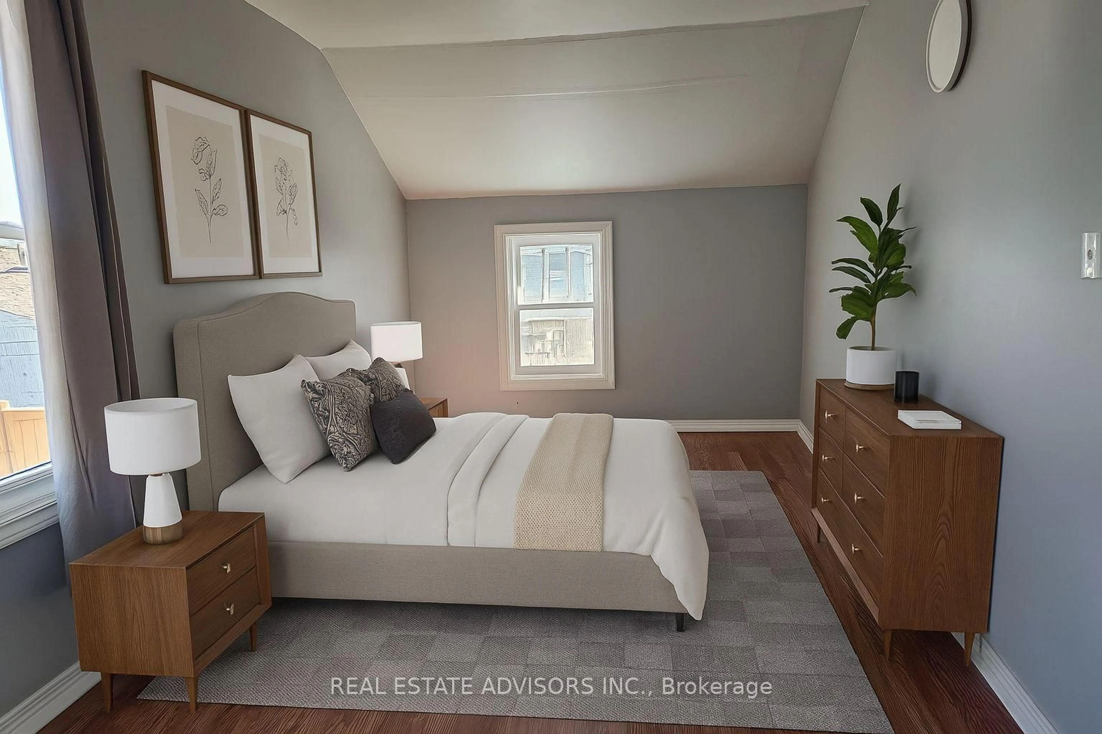 Bedroom with bed, unknown for 70 Allenby Ave, Brantford Ontario N3S 1R4