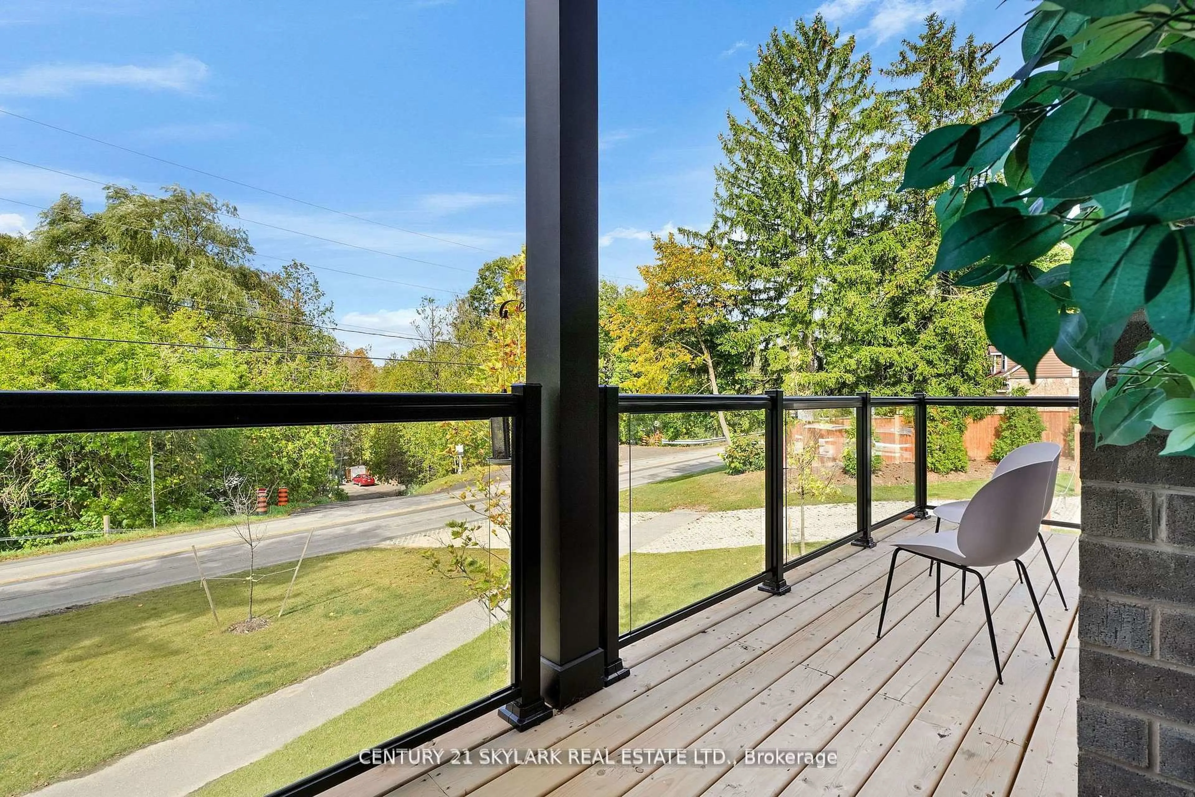 Patio, unknown for 350 River Rd #20, Cambridge Ontario N3C 0H4