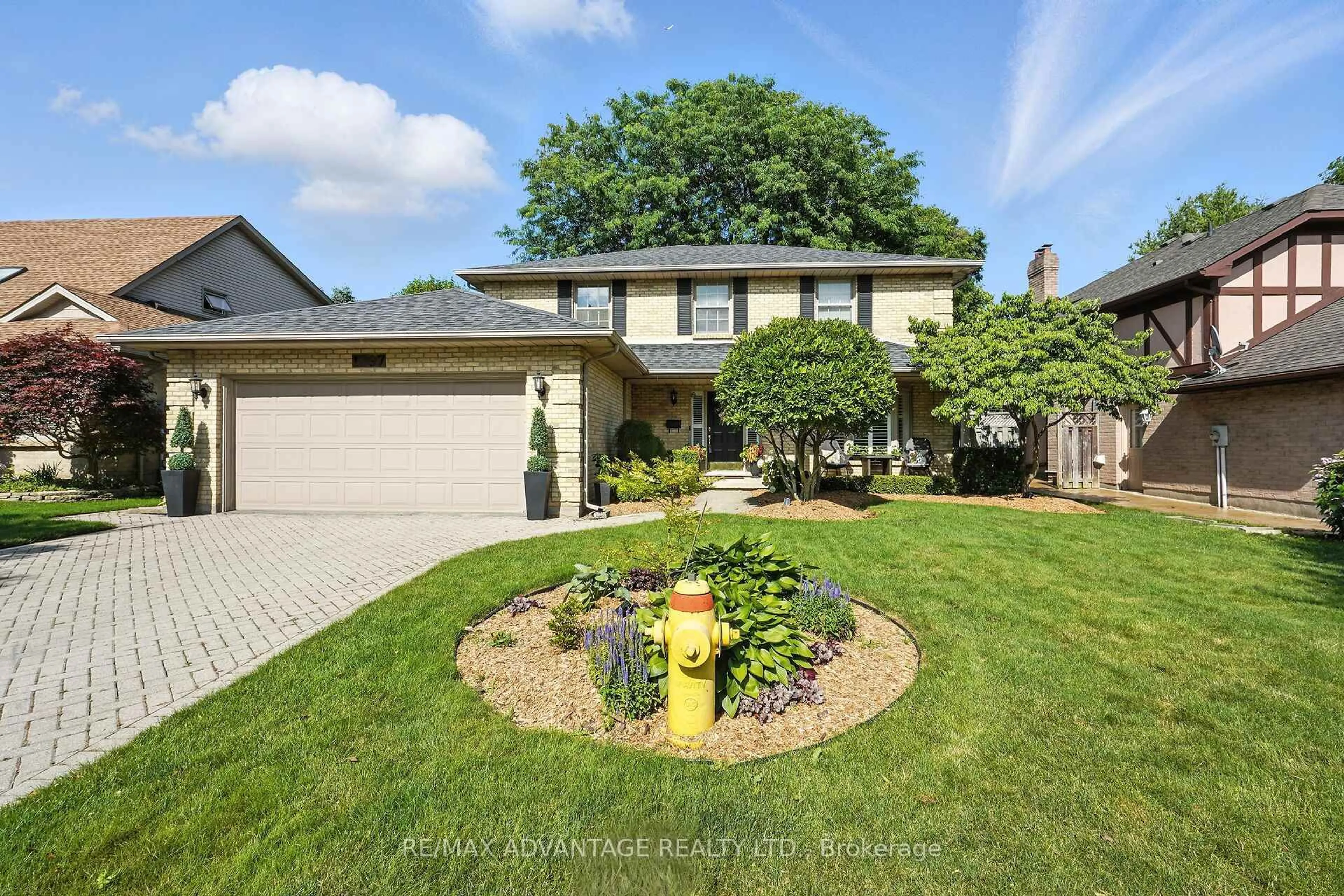 Unknown for 1797 Phillbrook Crt, London North Ontario N5X 2Z3