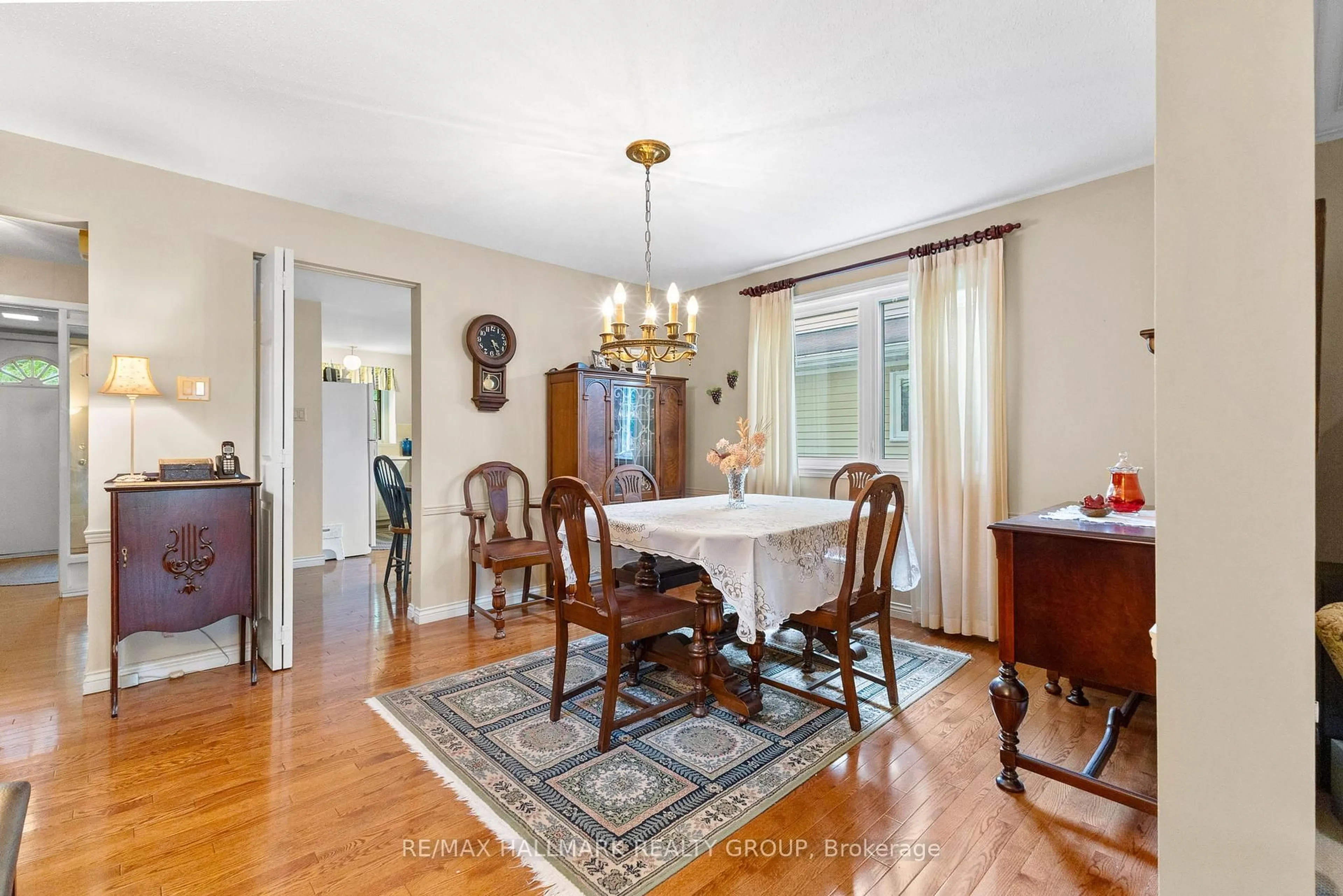 Dining room, unknown for 6100 Willowbark Dr, Ottawa Ontario K1C 5T7
