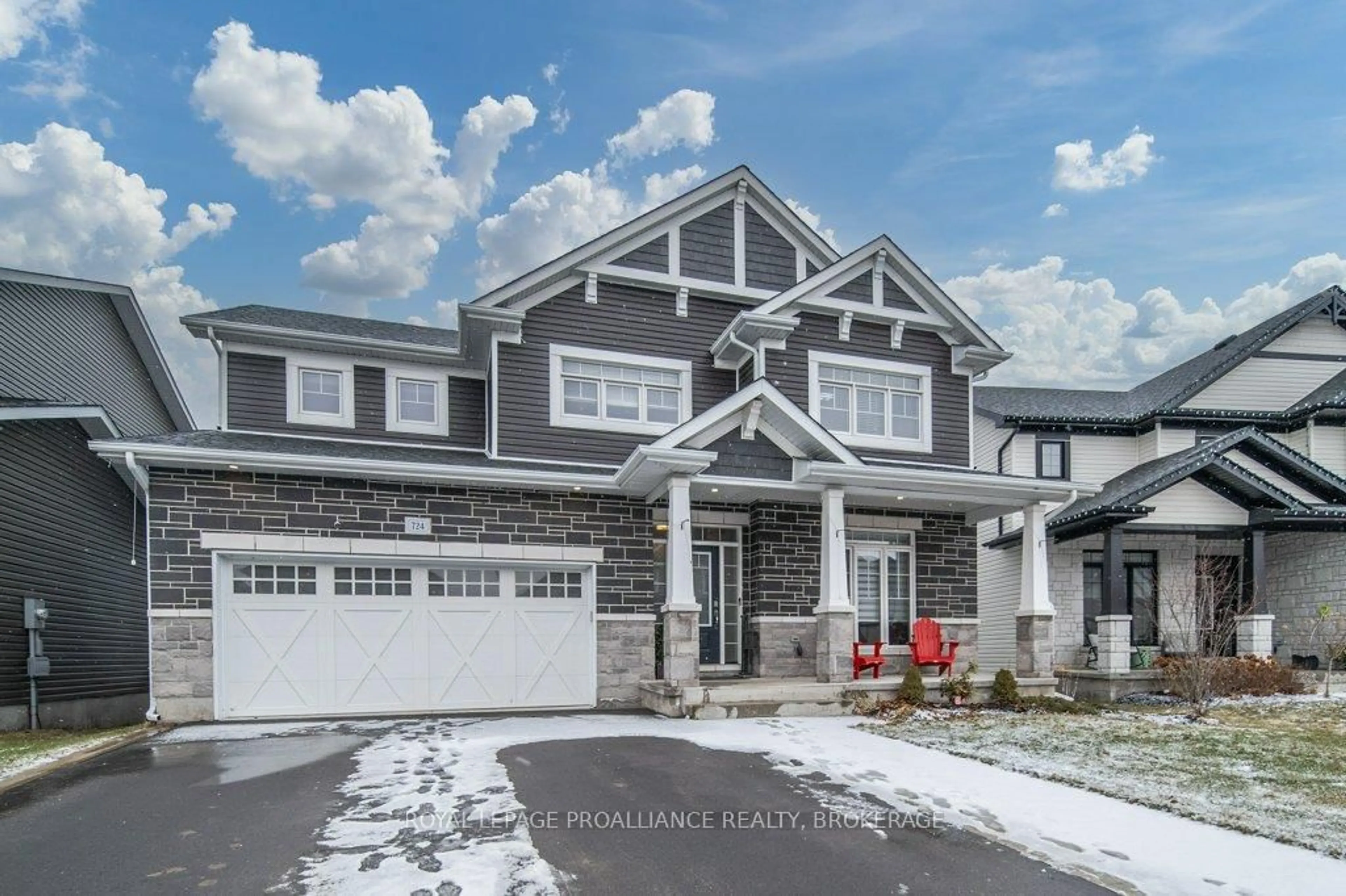 Home with vinyl exterior material, mountain view for 724 Riverview Way, Kingston Ontario K7K 0J2