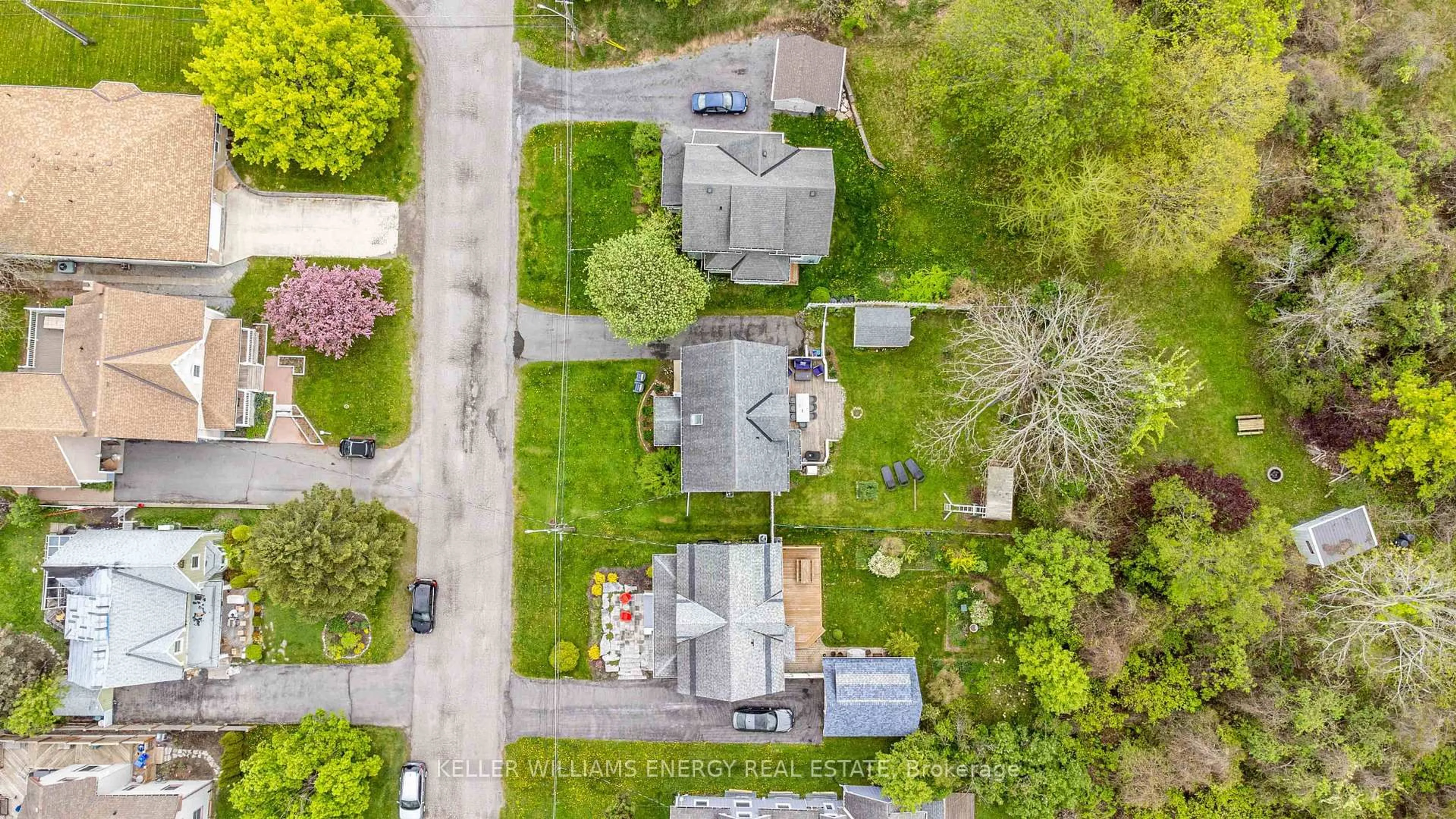 A pic from outside/outdoor area/front of a property/back of a property/a pic from drone, street for 15 CUMBERLAND St, Prince Edward County Ontario K0K 2T0