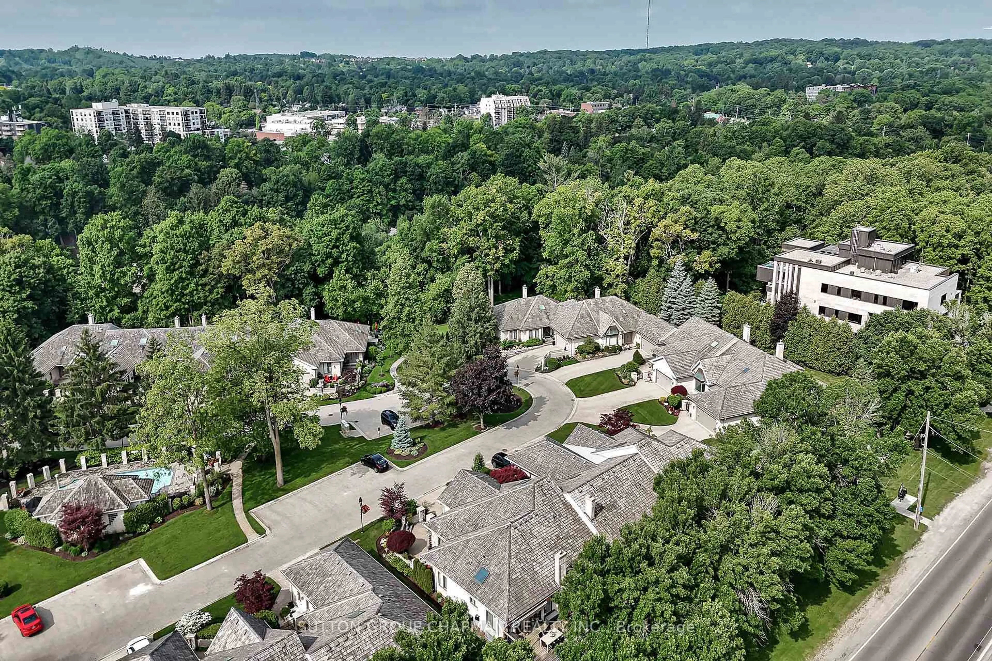 A pic from outside/outdoor area/front of a property/back of a property/a pic from drone, street for 1200 Riverside Dr #4, London North Ontario N6H 5C6