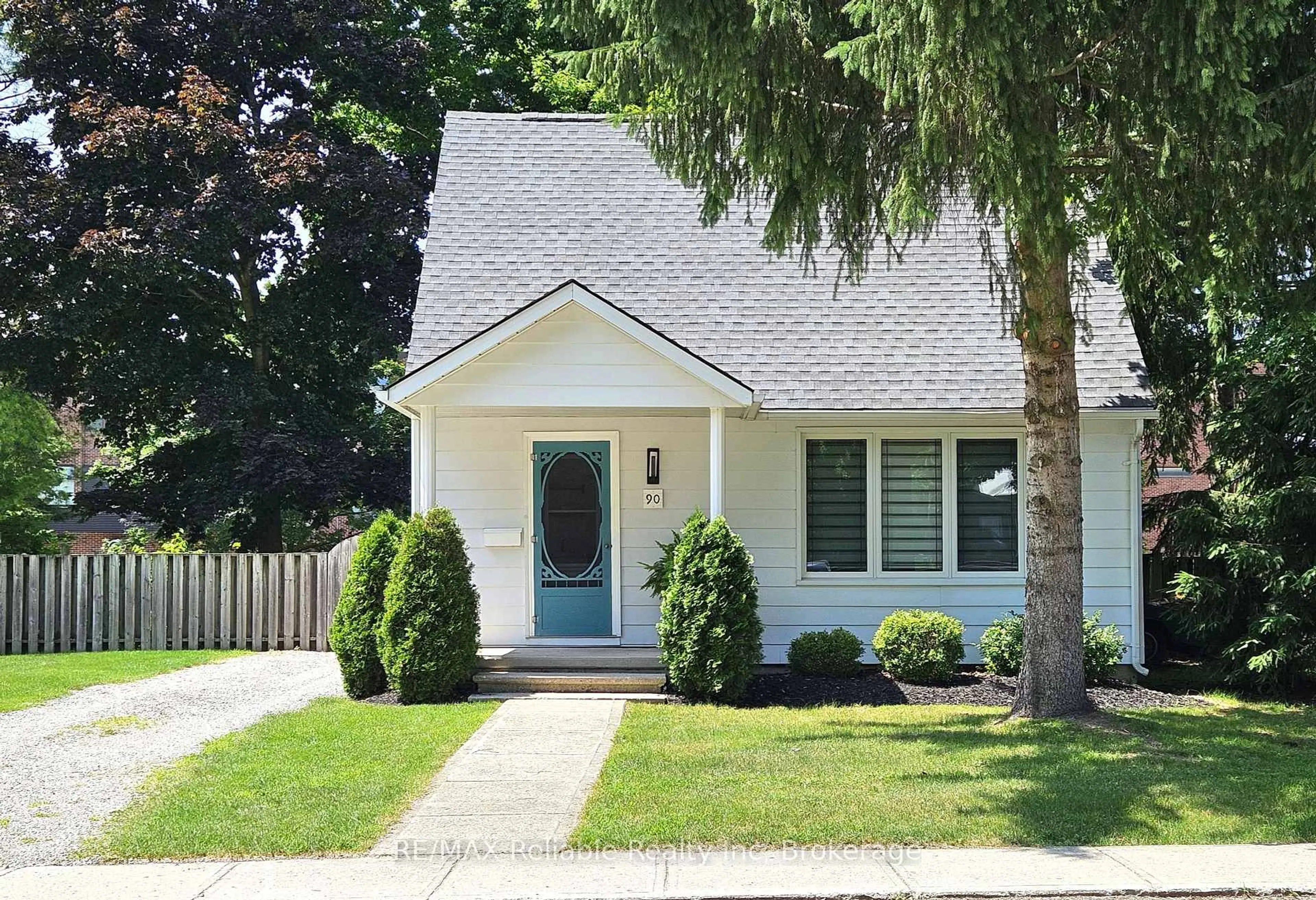 Home with vinyl exterior material, street for 90 Raglan St, Central Huron Ontario N0M 1L0