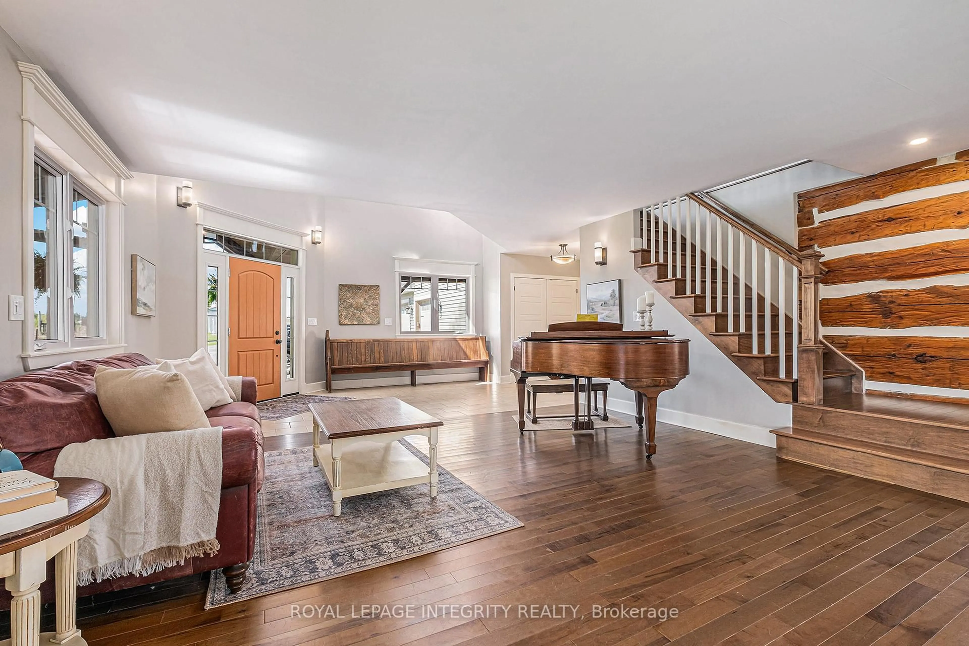 Living room with furniture, unknown for 6548 Carp Rd, Kinburn Ontario K0A 2H0