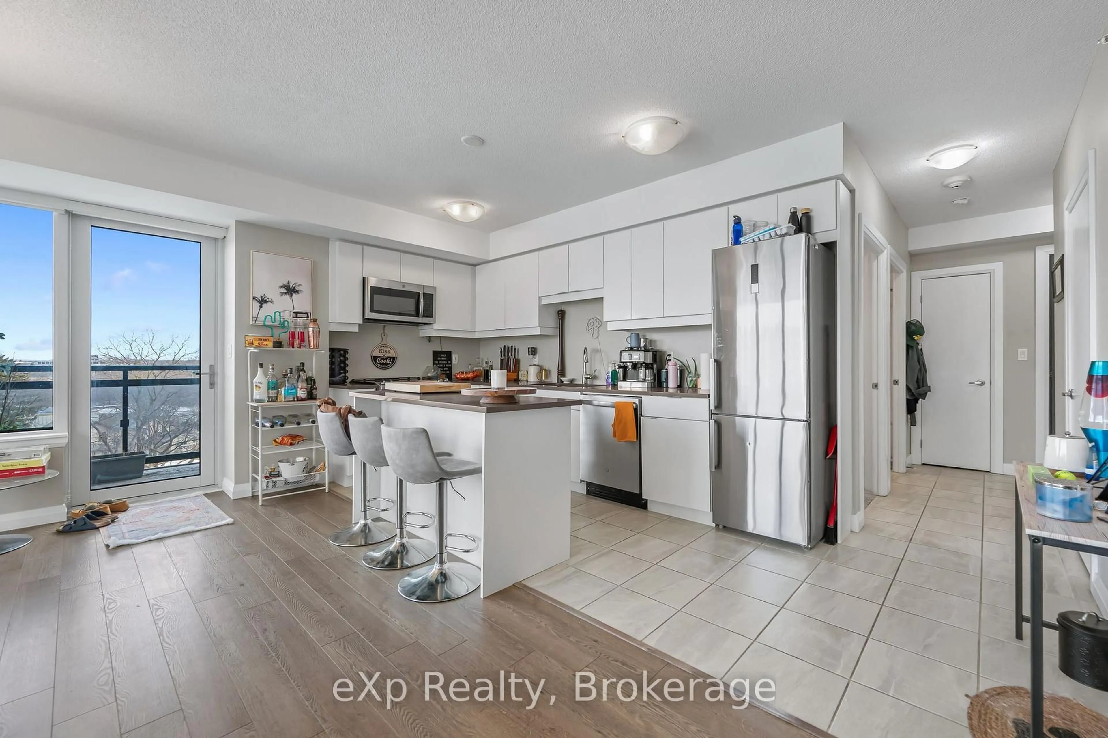 Open concept kitchen, ceramic/tile floor for 63 Arthur St #612, Guelph Ontario N1E 0A8