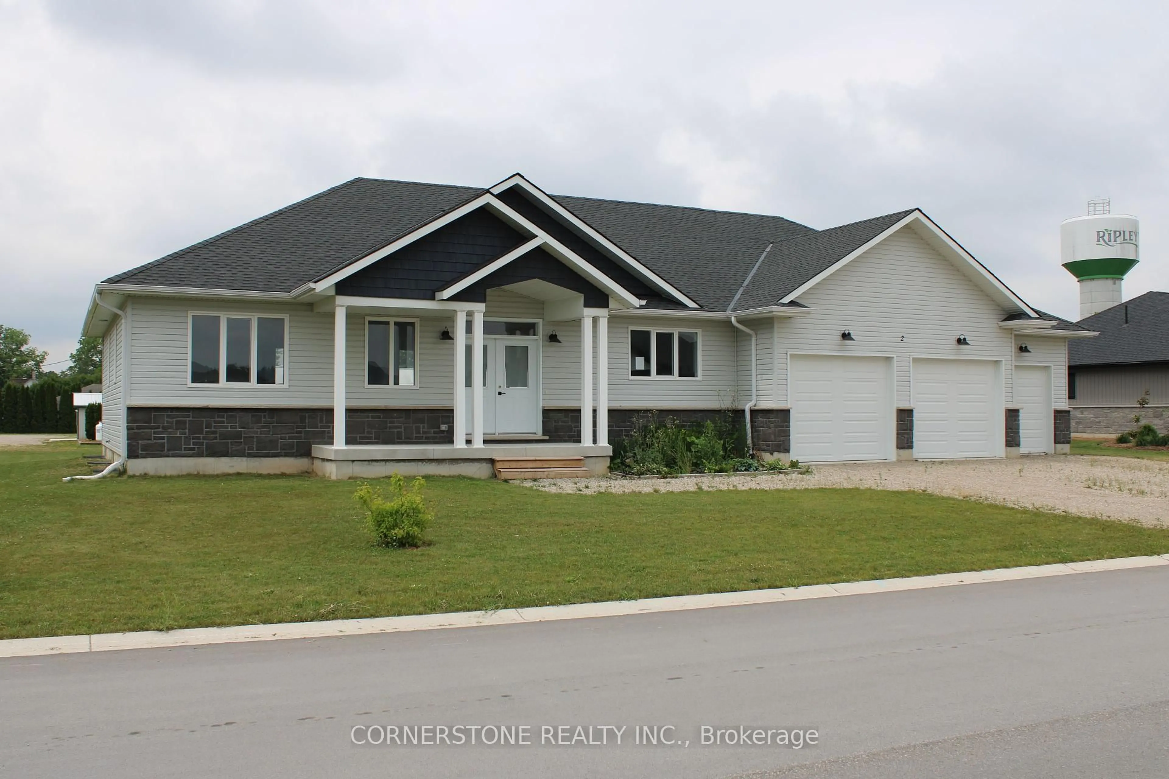 Home with vinyl exterior material, street for 2 McTavish Cres, Huron-Kinloss Ontario N0G 2R0