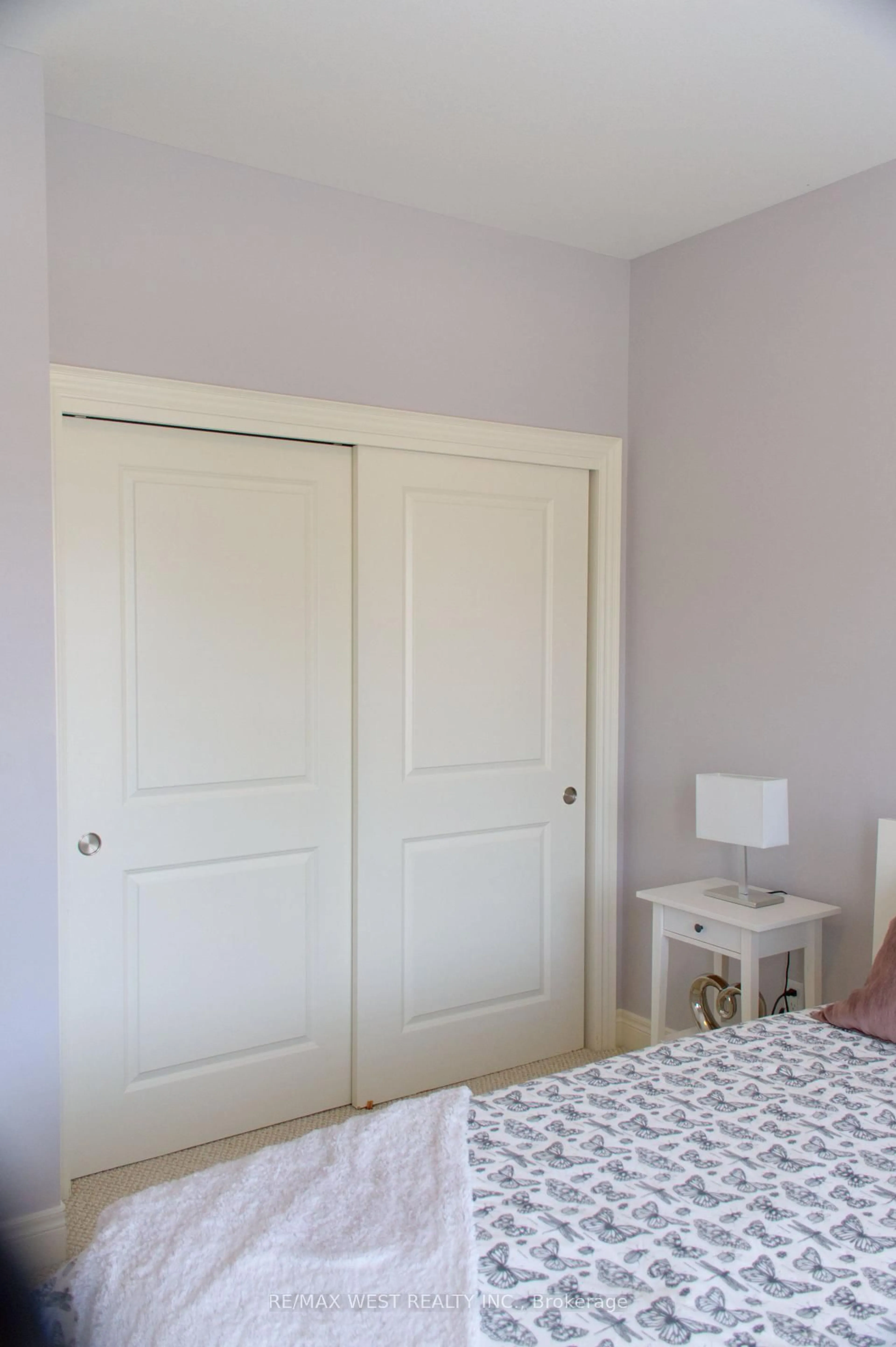 A pic of a room for 396 Louisa St, Fort Erie Ontario L2A 0E2