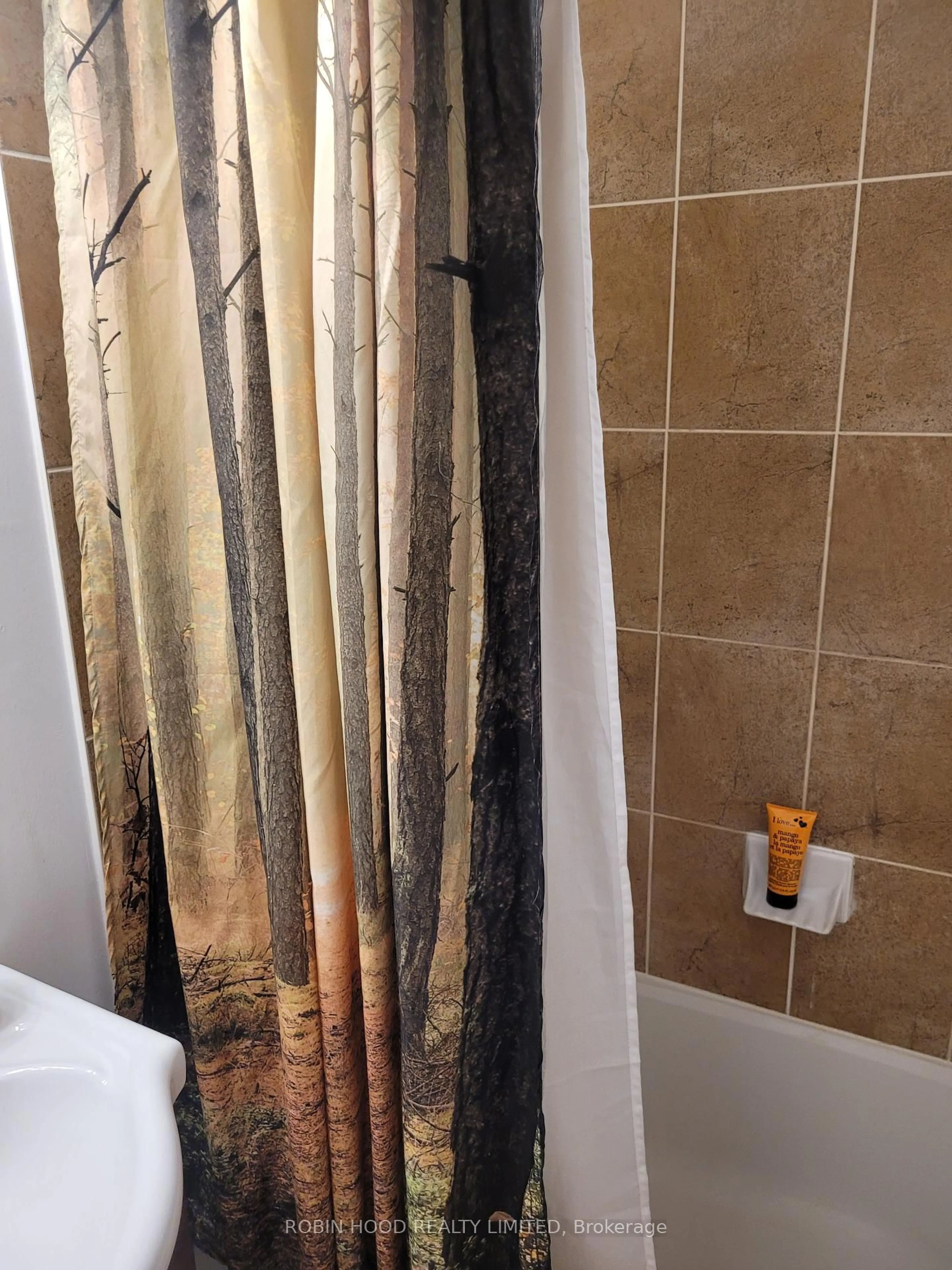 Standard bathroom, unknown for 235 Kennevale Dr, Ottawa Ontario K2J 0C3