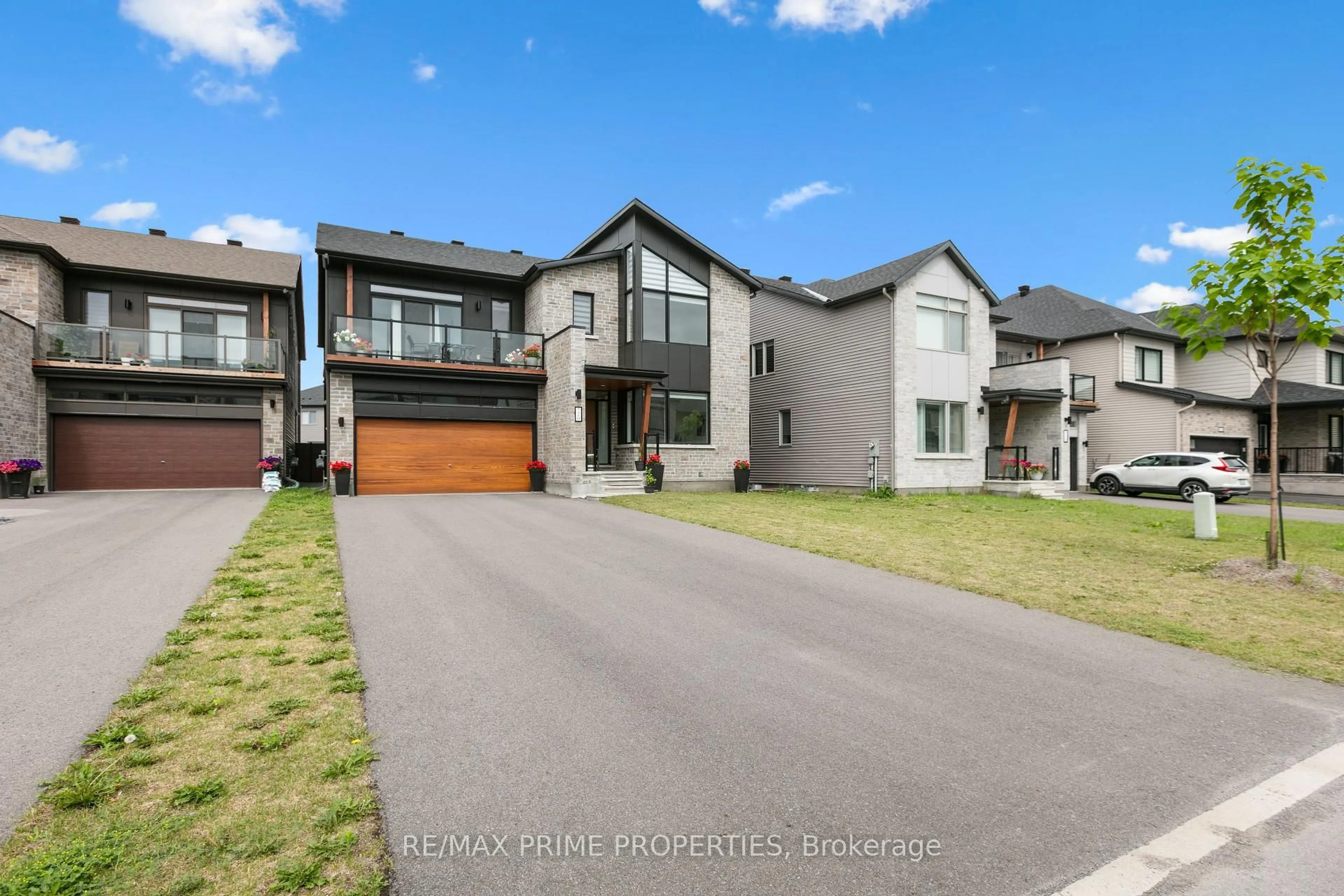 Unknown for 720 Fenwick Way, Ottawa Ontario K2J 7E2