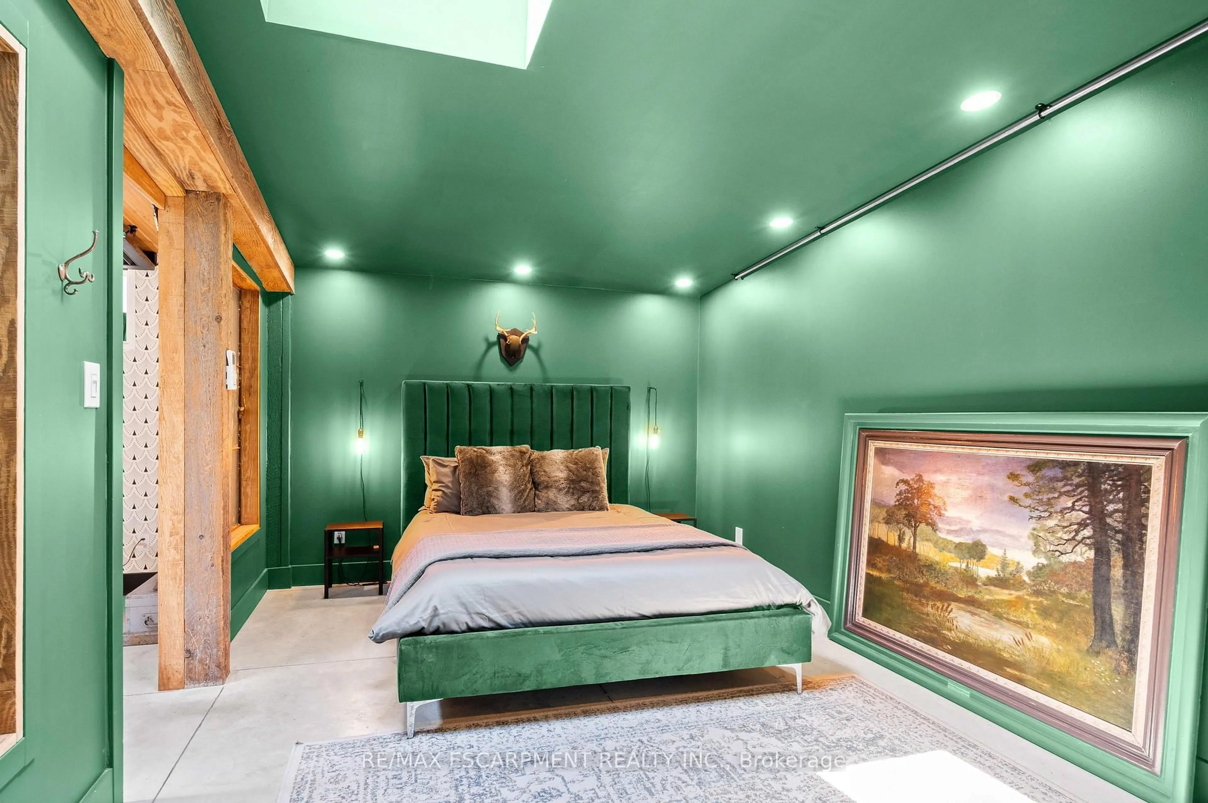 Bedroom with bed, unknown for 227 Park St, Hamilton Ontario L8R 2N9