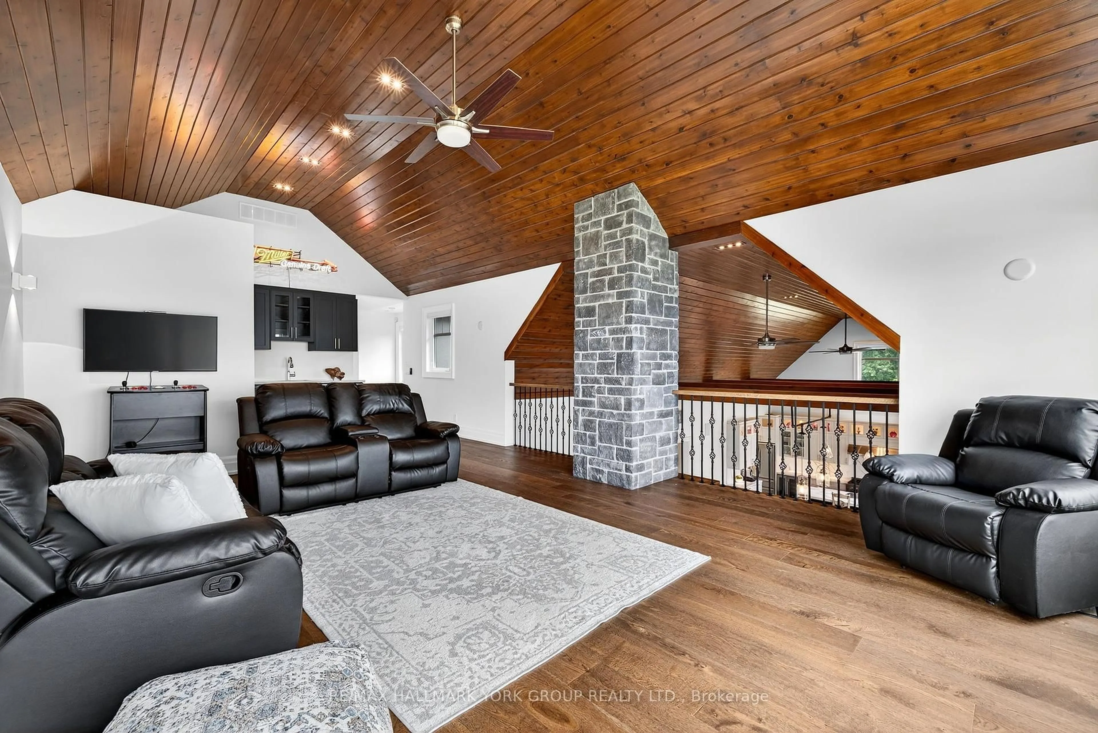 Unknown for 10 Grills Rd, Kawartha Lakes Ontario K0M 2C0