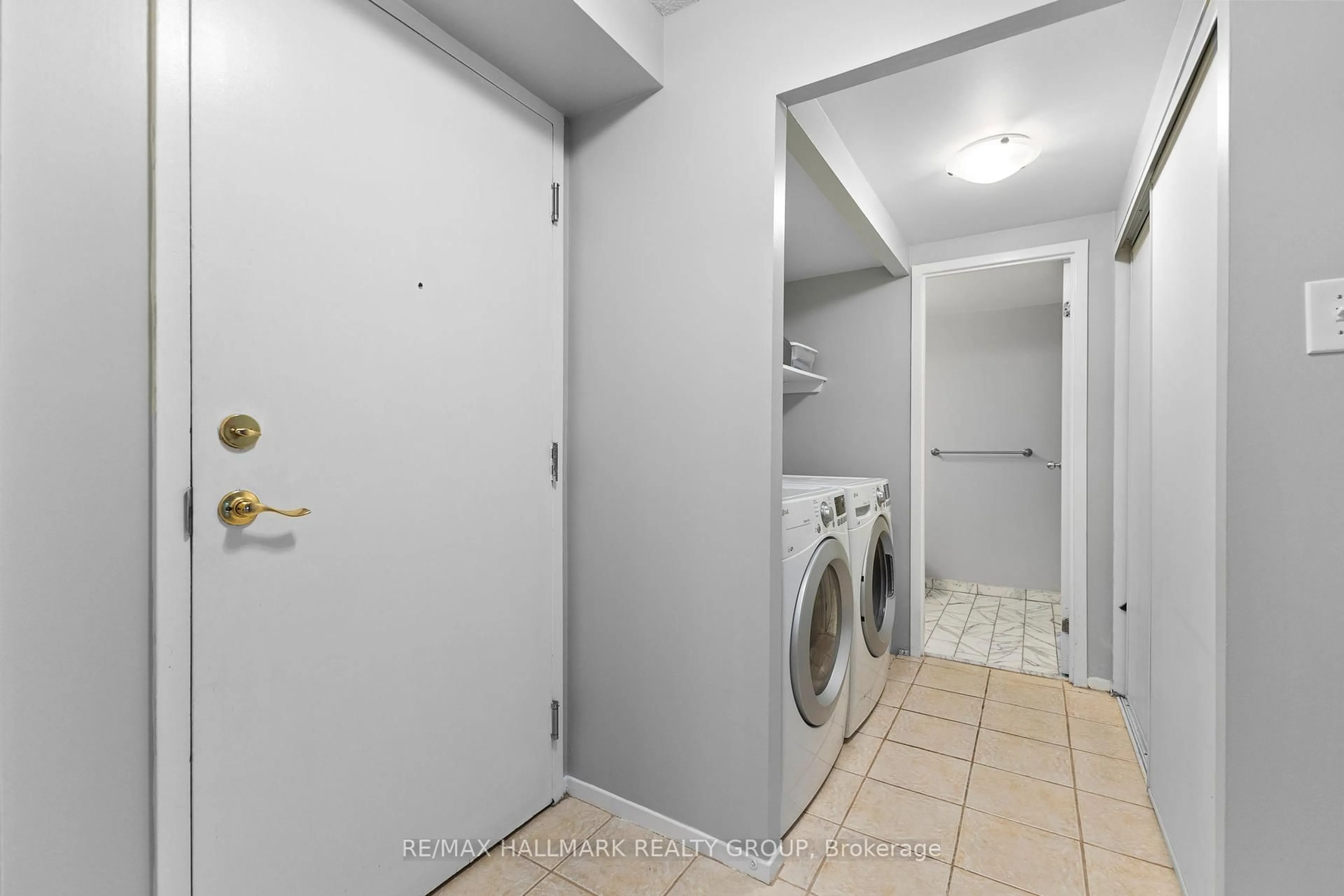 Laundry room for 1025 Grenon Ave #917, Ottawa Ontario K2B 8S5
