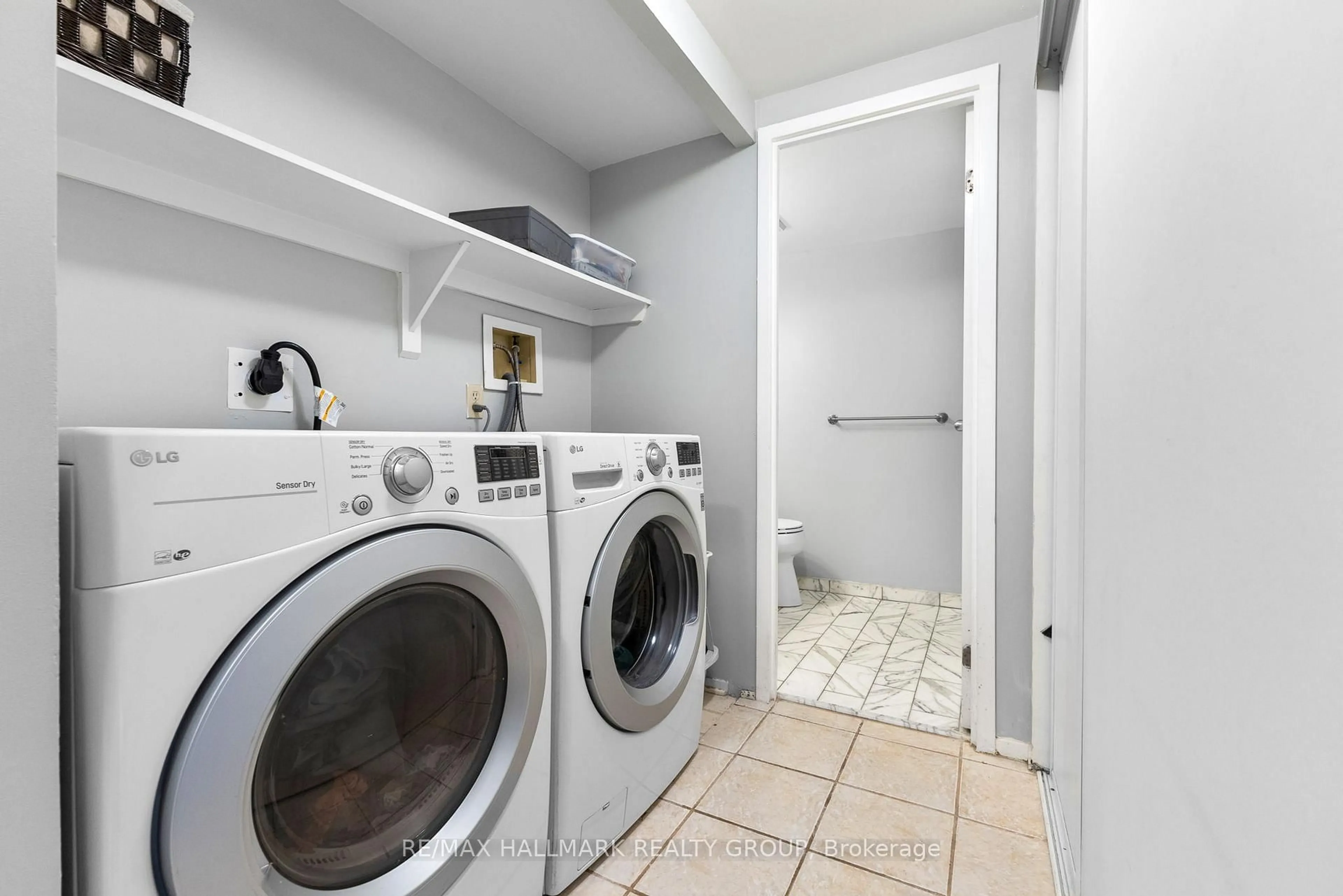 Laundry room for 1025 Grenon Ave #917, Ottawa Ontario K2B 8S5
