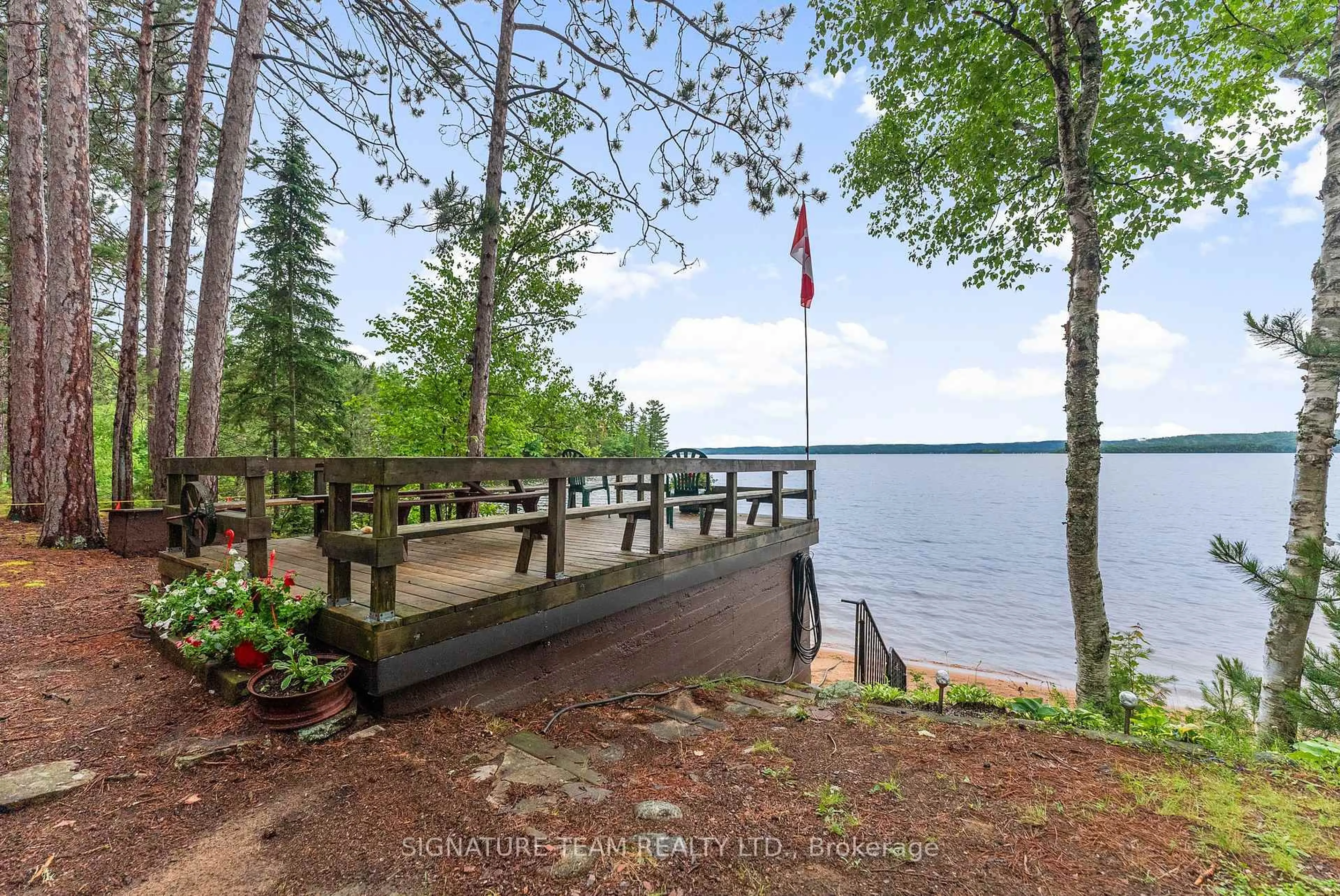Patio, water/lake/river/ocean view for 2238 B Round Lake Rd, Killaloe Ontario K0J 2A0