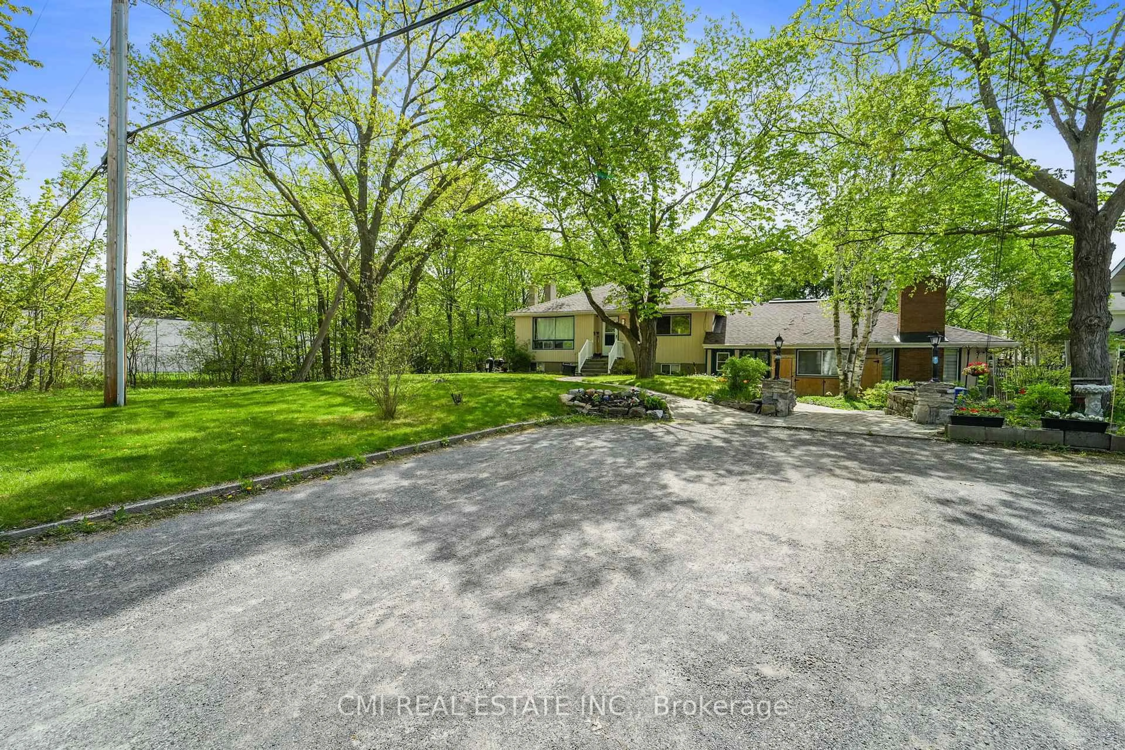 A pic from outside/outdoor area/front of a property/back of a property/a pic from drone, street for 1226 Old Carp Rd, Ottawa Ontario K2K 1X7