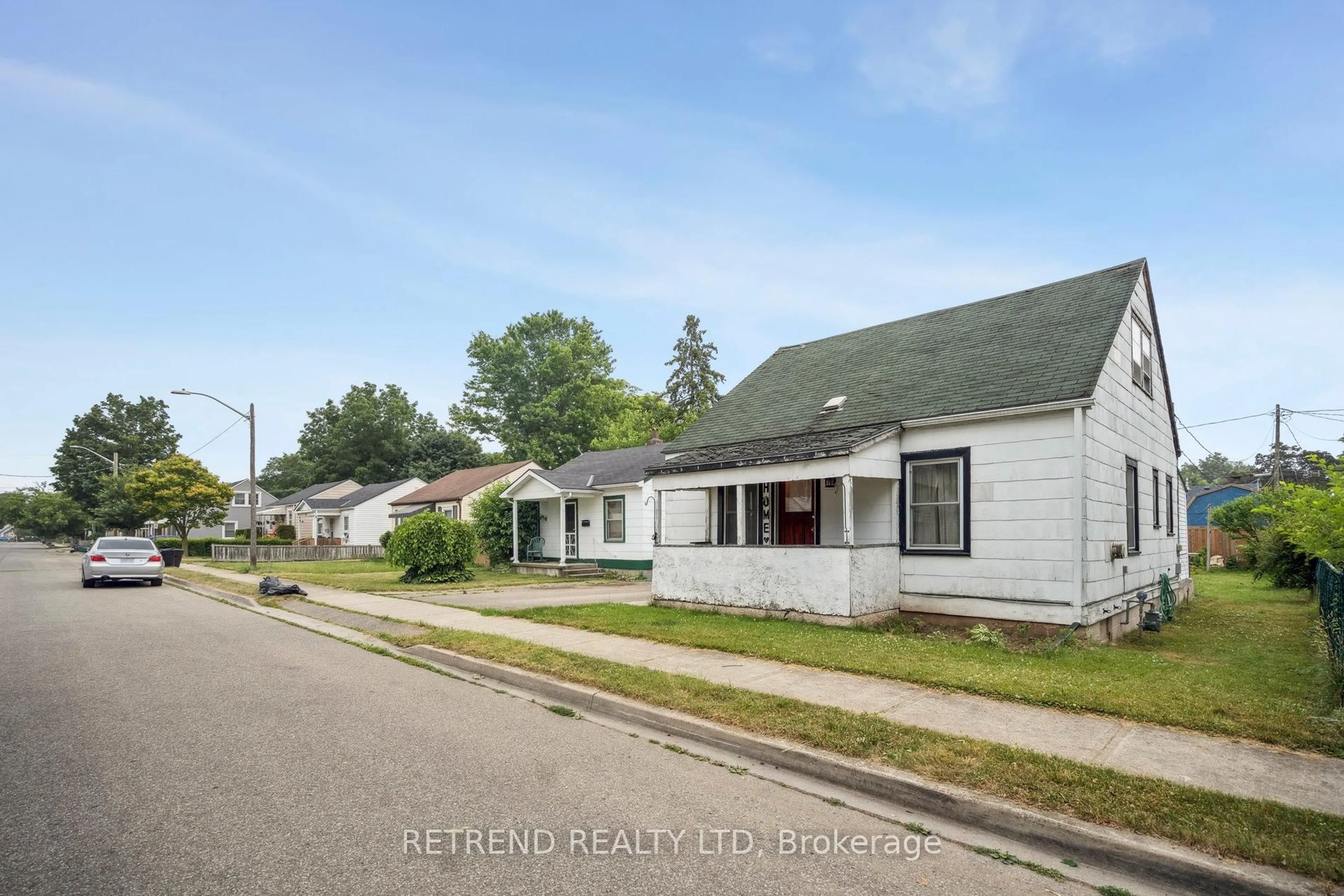 Unknown for 78 eighth Ave, Brantford Ontario L4X 2R6