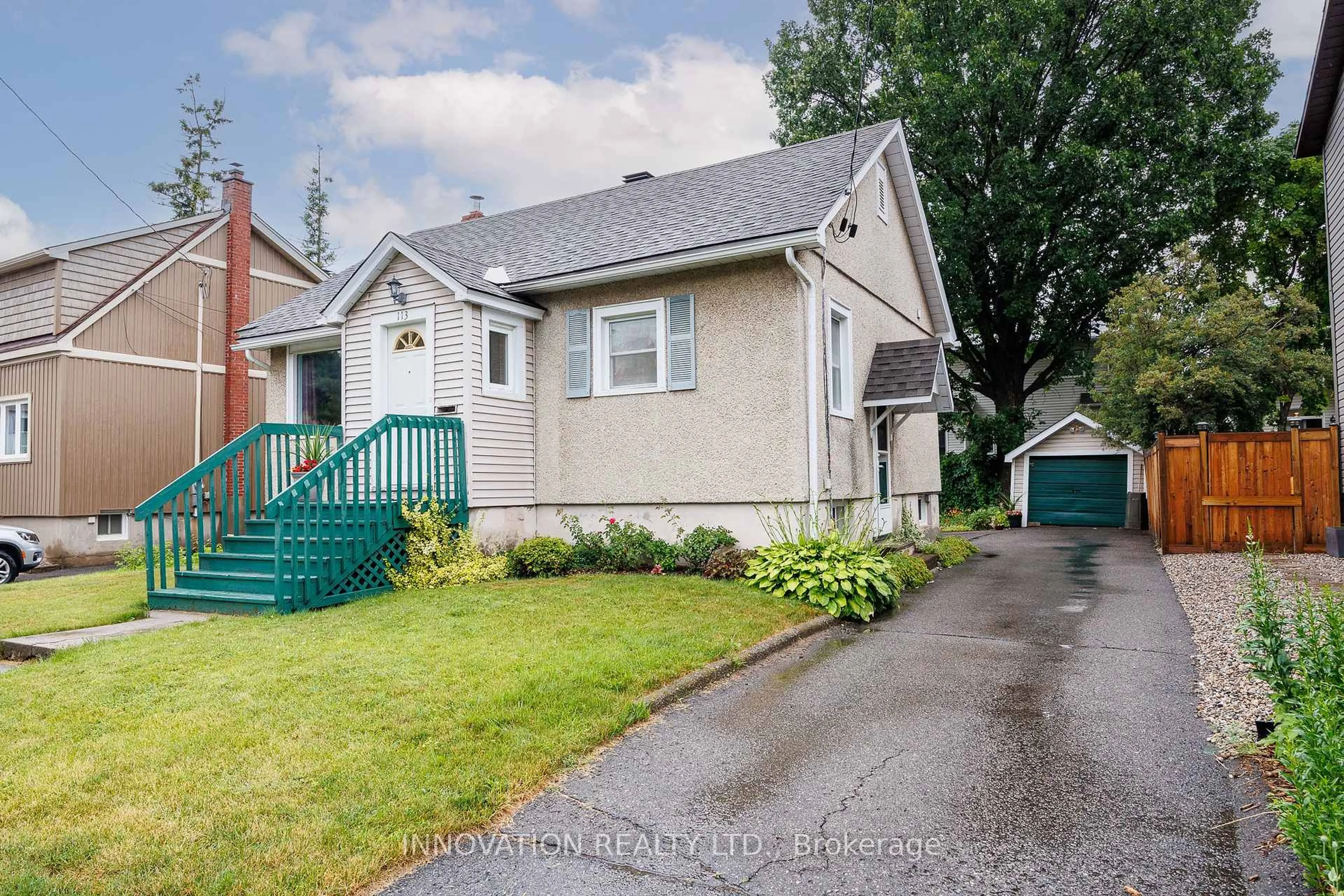 Home with vinyl exterior material, street for 113 King George St, Ottawa Ontario K1K 1V2