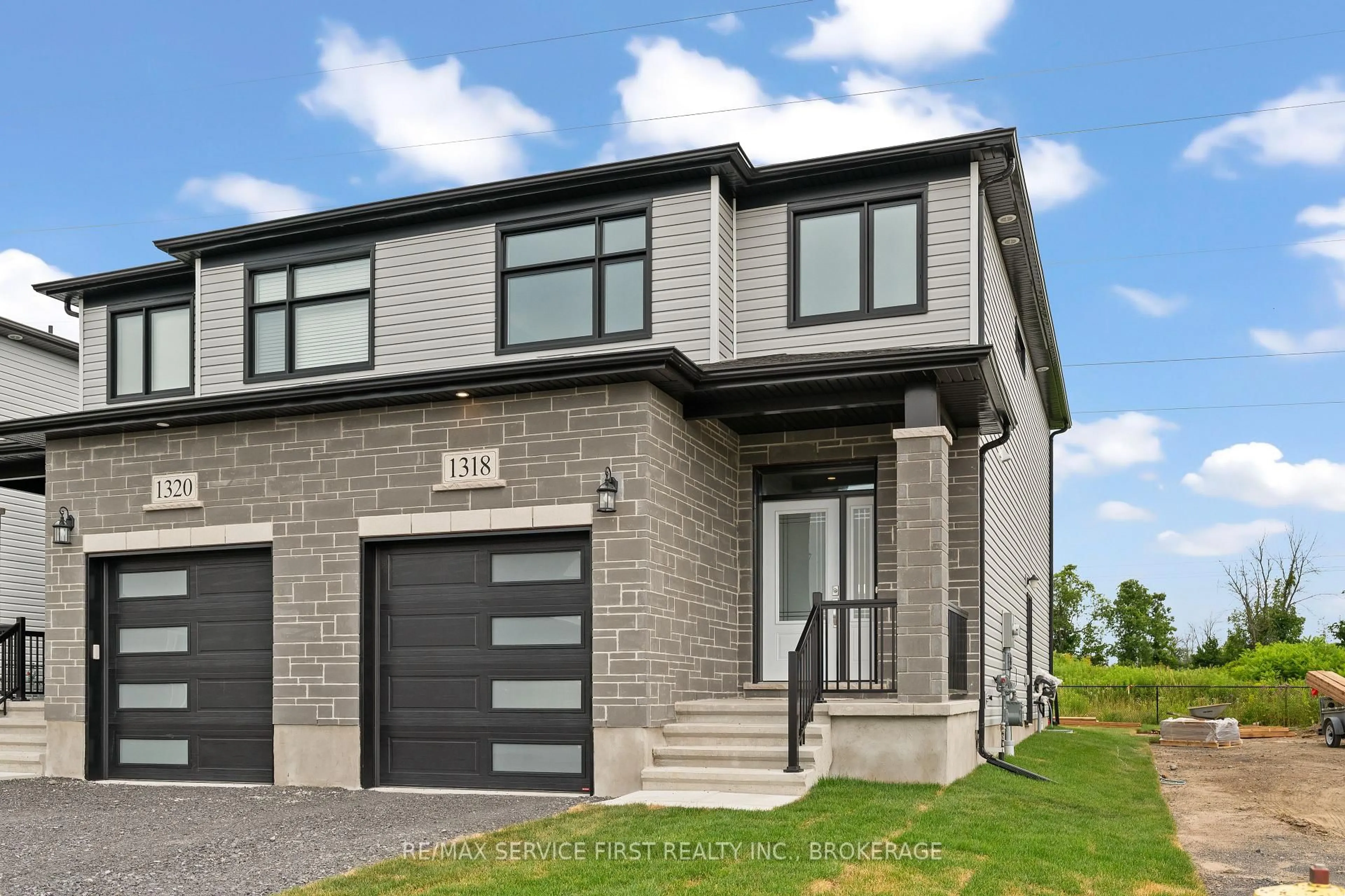Home with brick exterior material, street for 1318 Ottawa St, Kingston Ontario K7P 0T6