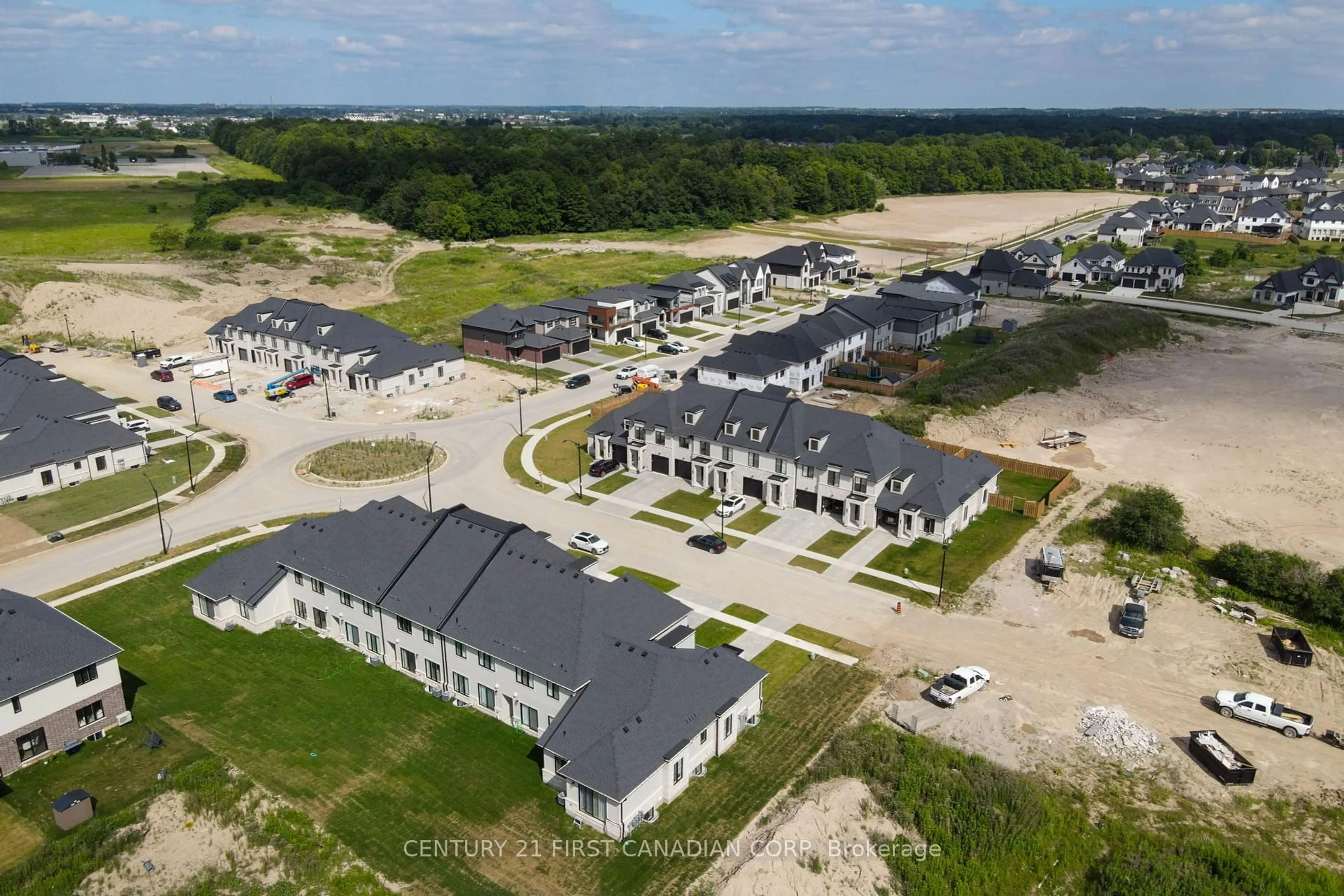 A pic from outside/outdoor area/front of a property/back of a property/a pic from drone, unknown for 6713 Hayward Dr, London South Ontario N6P 0H7