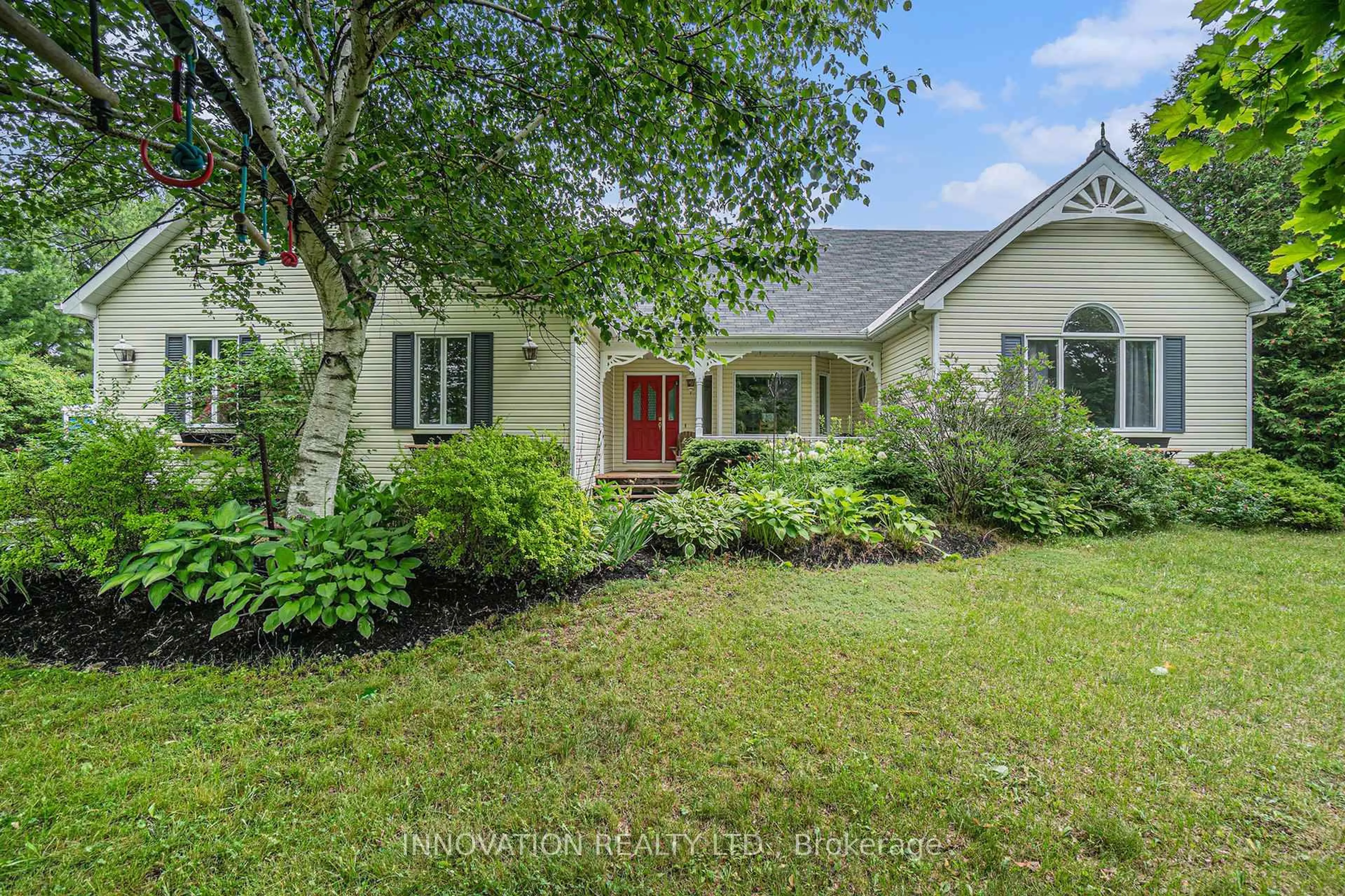 A pic from outside/outdoor area/front of a property/back of a property/a pic from drone, street for 7 Emily Lauren Cres, North Grenville Ontario K0G 1J0