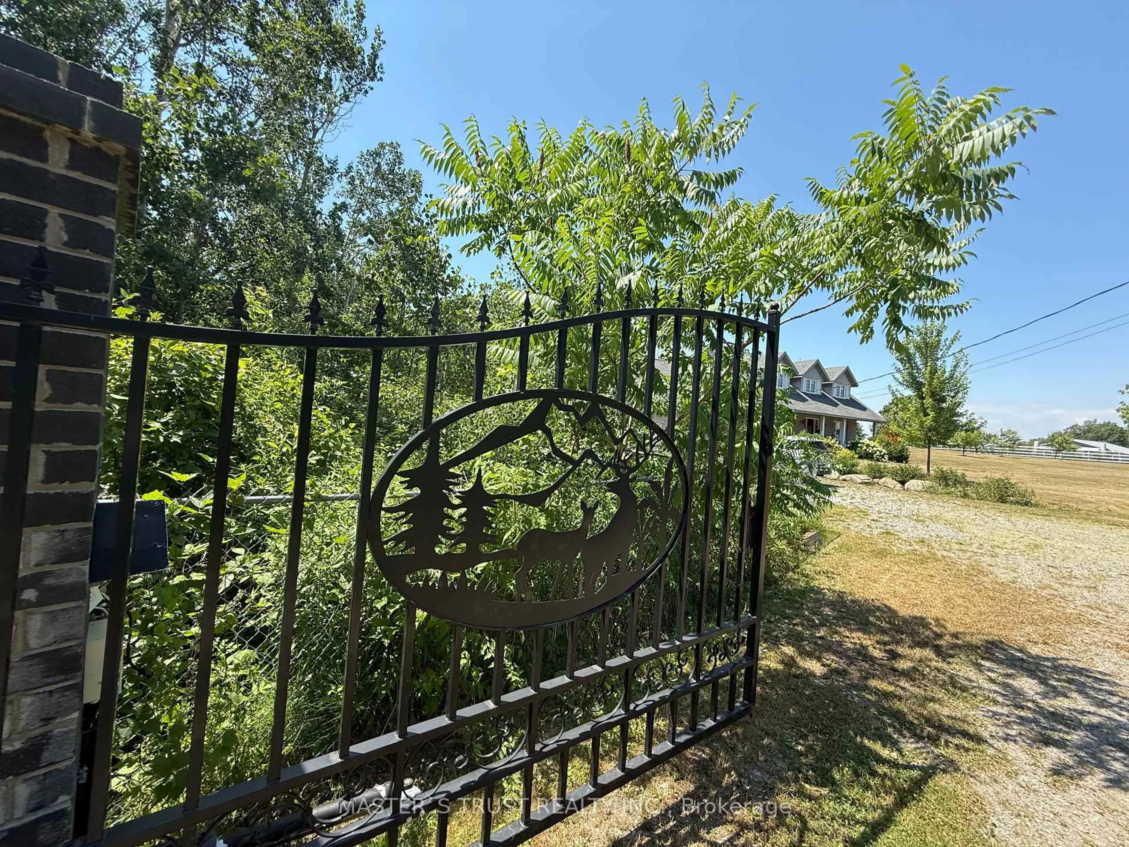 A pic from outside/outdoor area/front of a property/back of a property/a pic from drone, unknown for 10858 Third Line Rd, Alnwick/Haldimand Ontario K0K 2X0