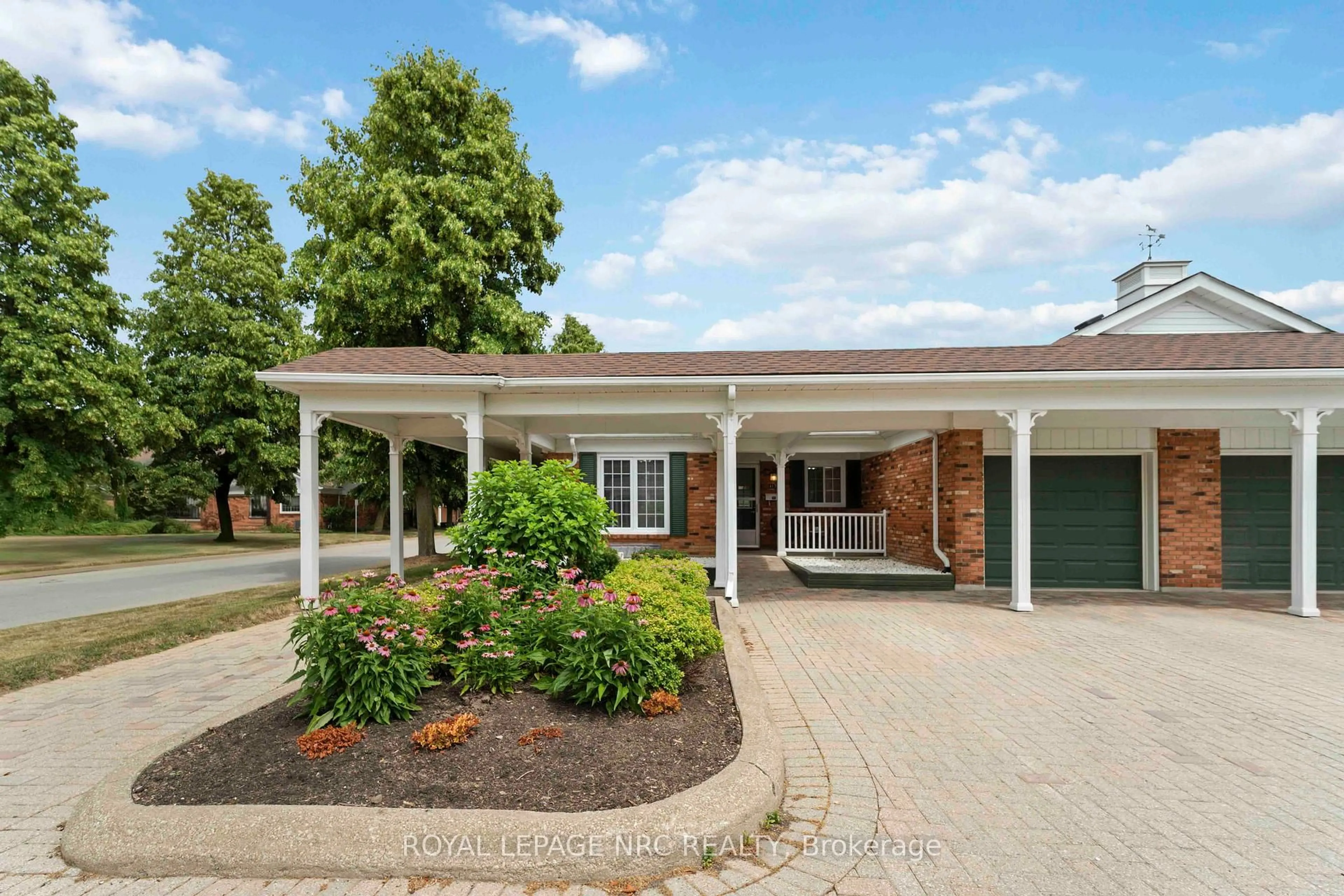 Unknown for 4175 Strawberry Crt #10, Lincoln Ontario L0R 2C0