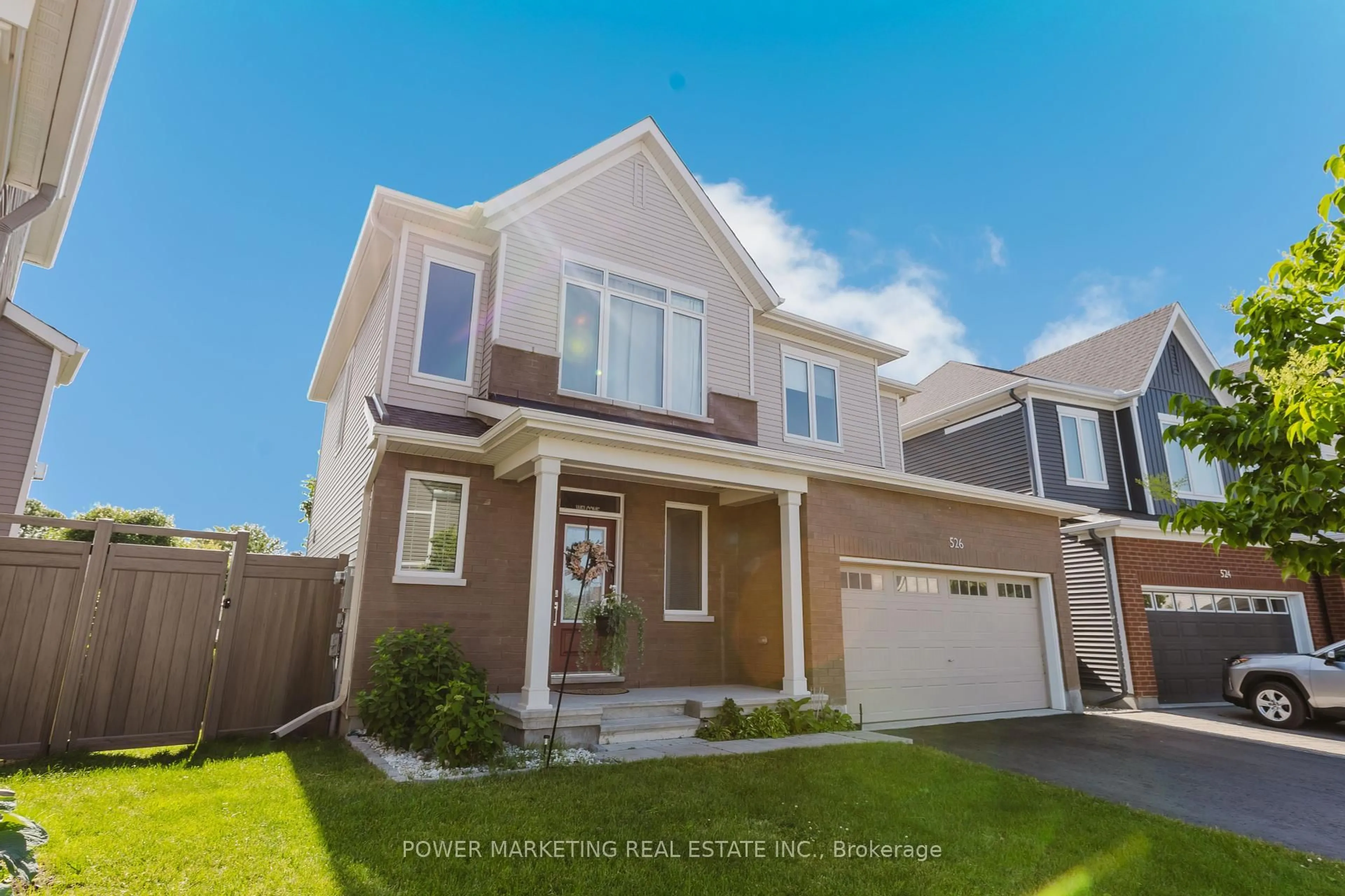 Home with vinyl exterior material, street for 526 Ponthieu Circ, Ottawa Ontario K1W 0N4
