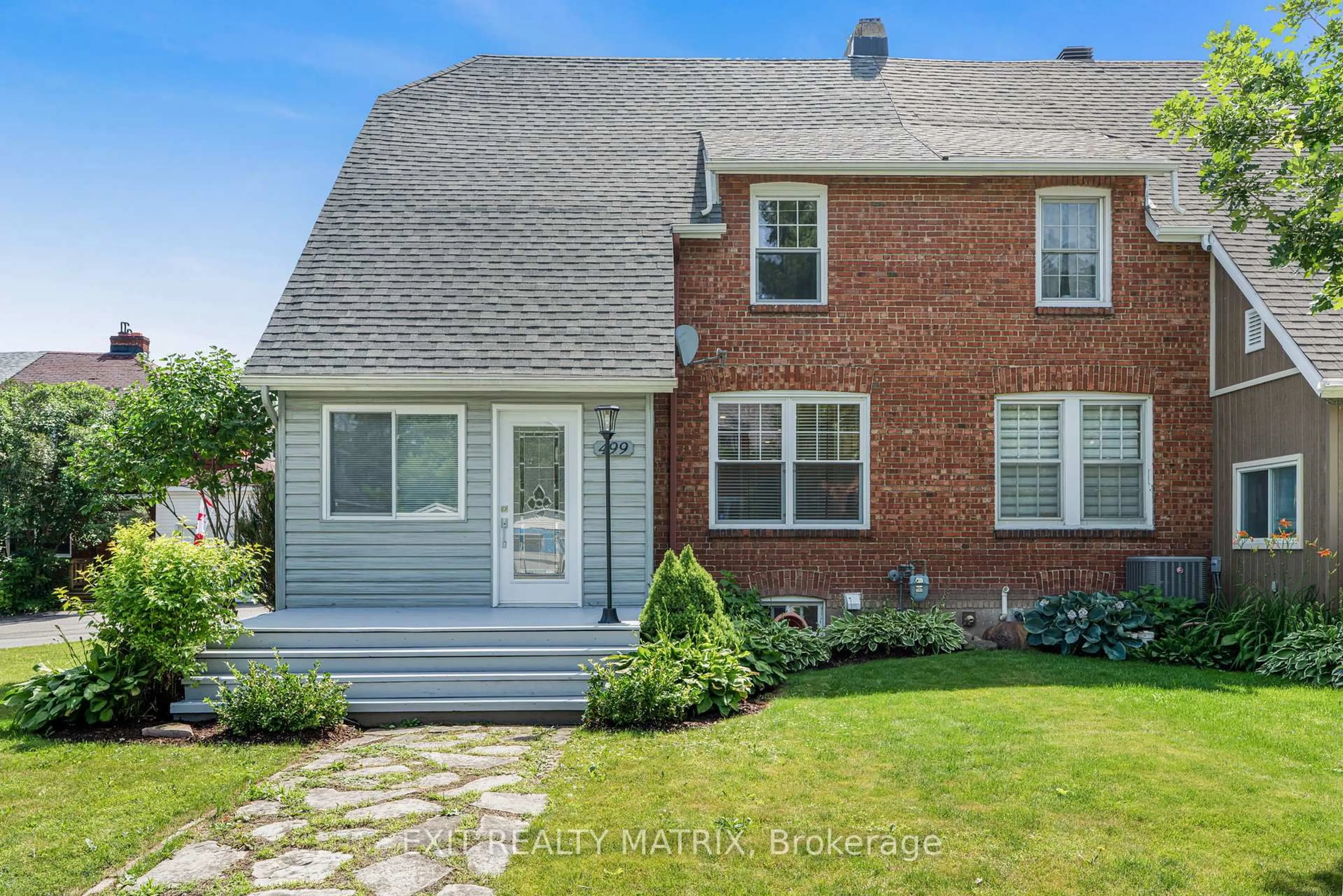 Home with brick exterior material, street for 499 Smerdon St, Hawkesbury Ontario K6A 2M9
