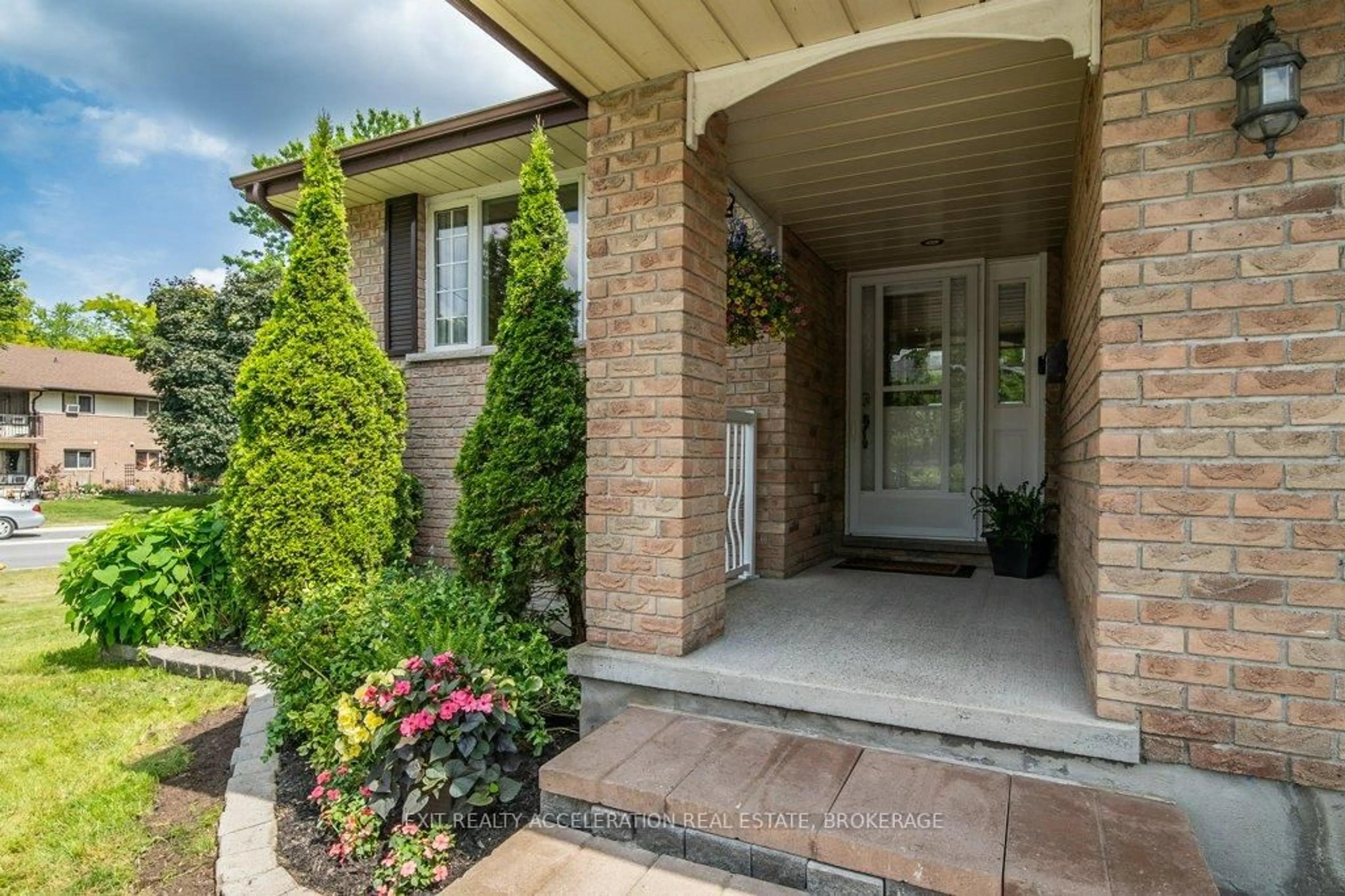 Unknown for 134 Shoreline Cres, Greater Napanee Ontario K7R 3W2